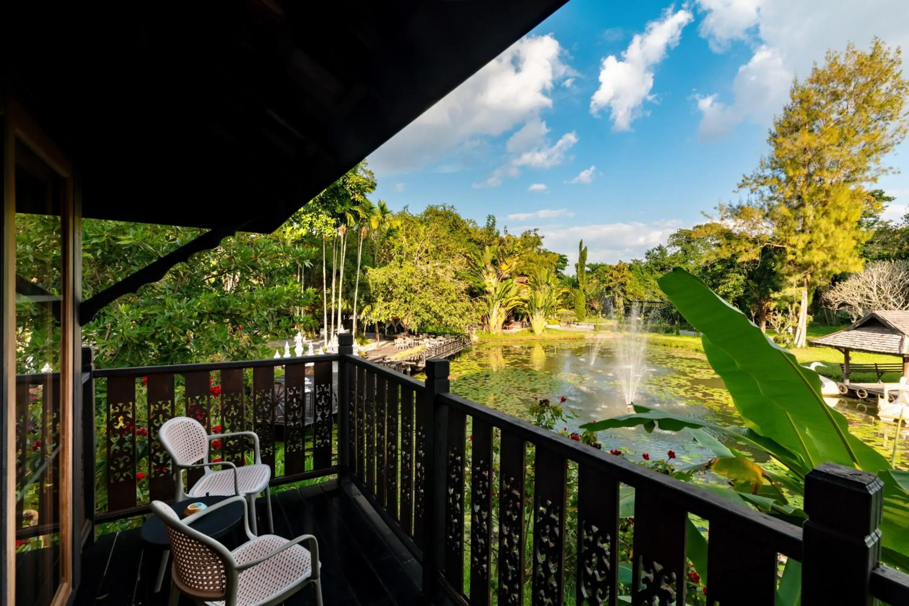 Lakeview Deluxe with Balcony in Lampang River Lodge Lakeview Deluxe with Balcony in Lampang River Lodge