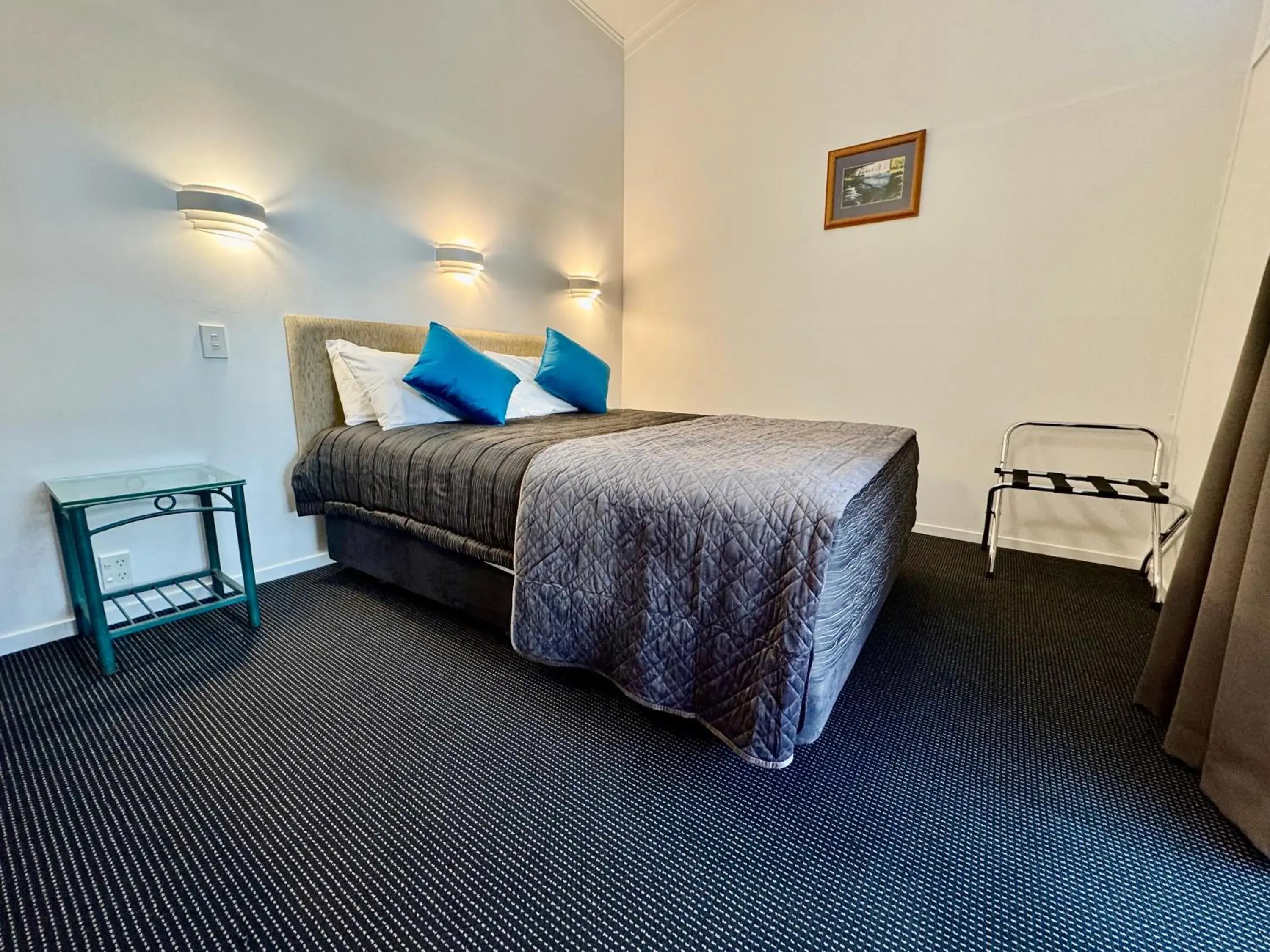Bedroom, Bed in Teal Motor Lodge Bedroom, Bed in Teal Motor Lodge