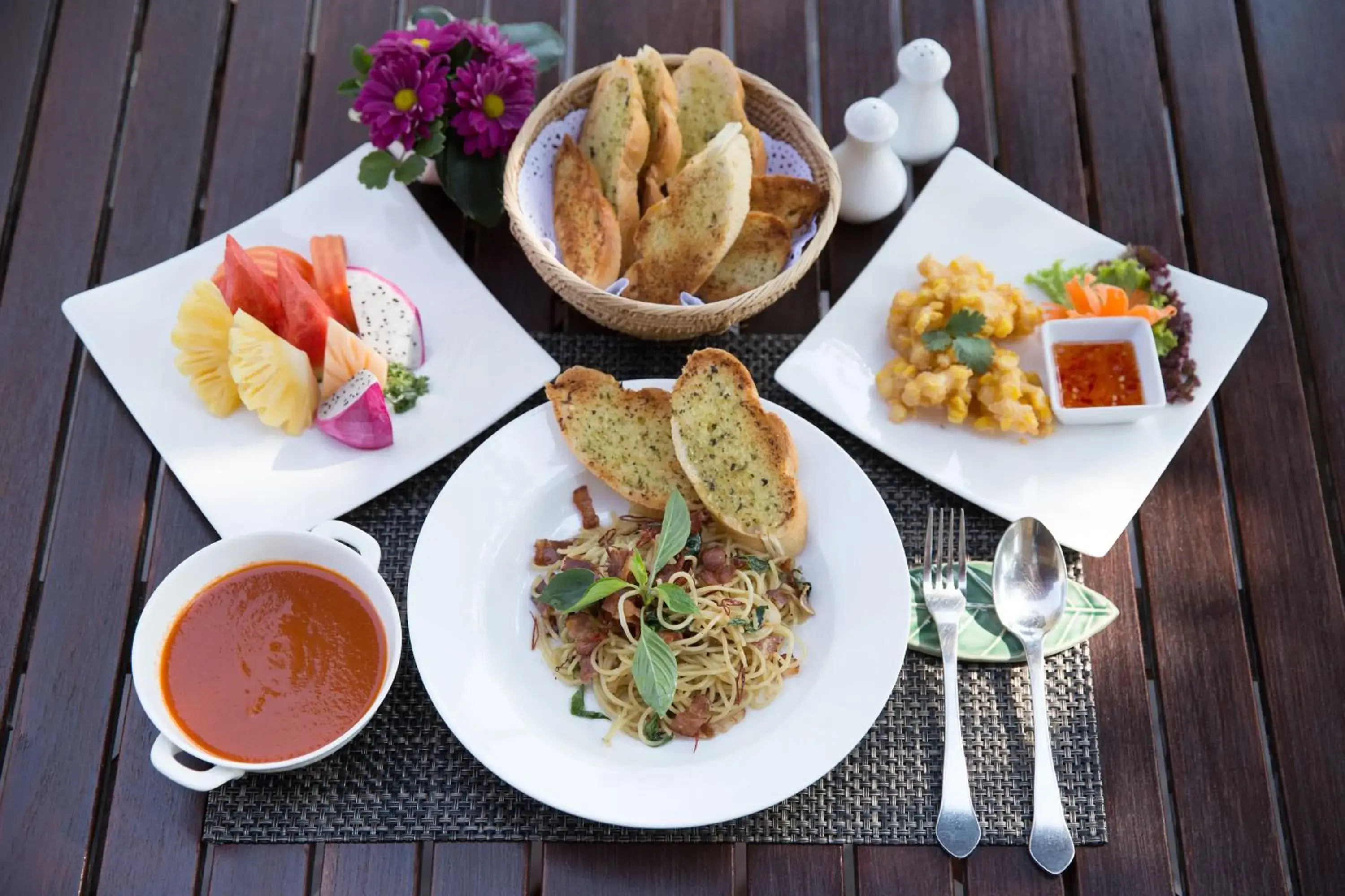 Food and drinks in The Imperial River House Resort, Chiang Rai Food and drinks in The Imperial River House Resort, Chiang Rai