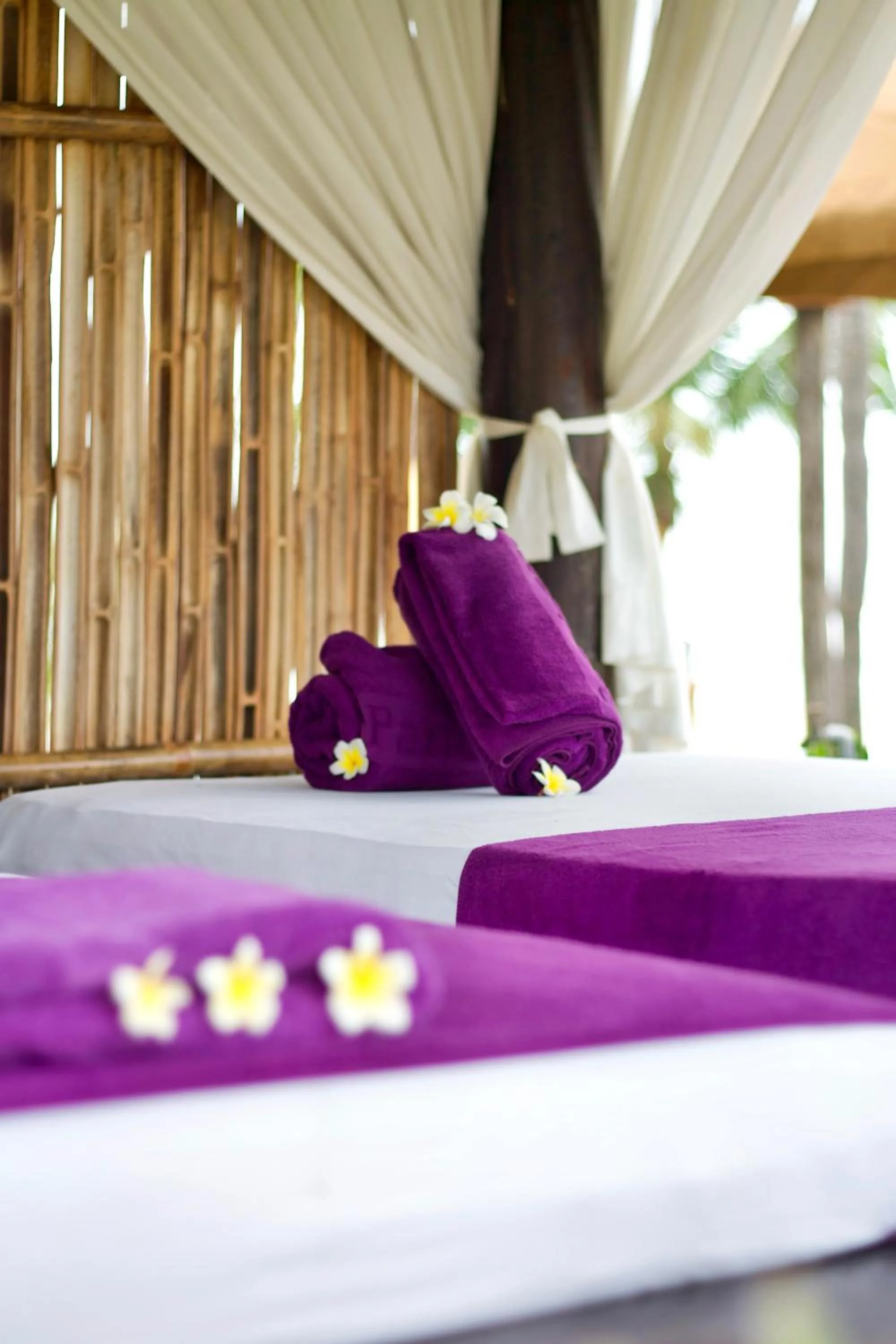 Spa and wellness centre/facilities, Bed in Pandanus Resort