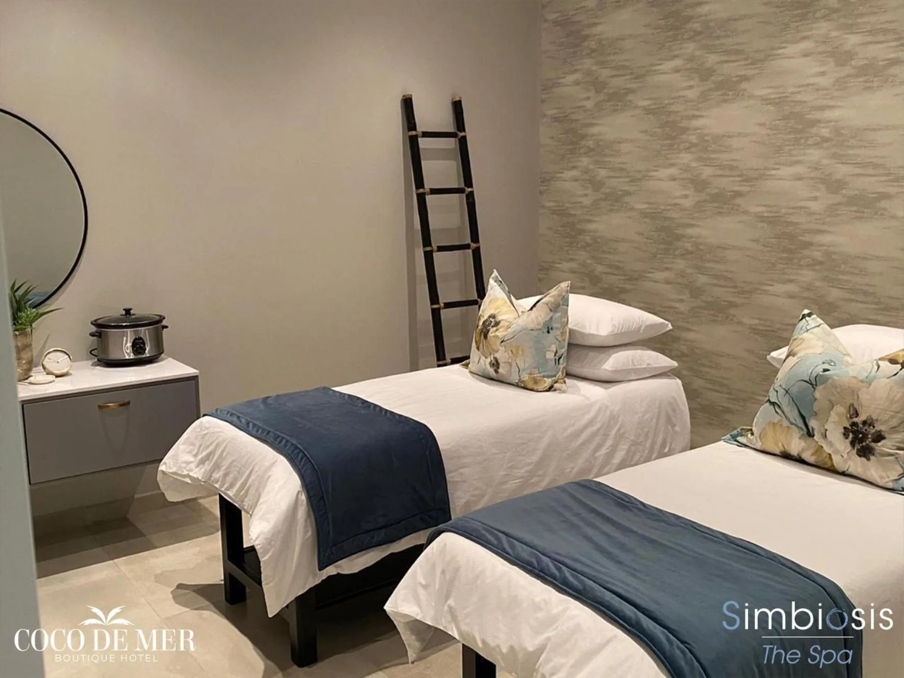 Massage, Bed in Coco De Mer Boutique Hotel