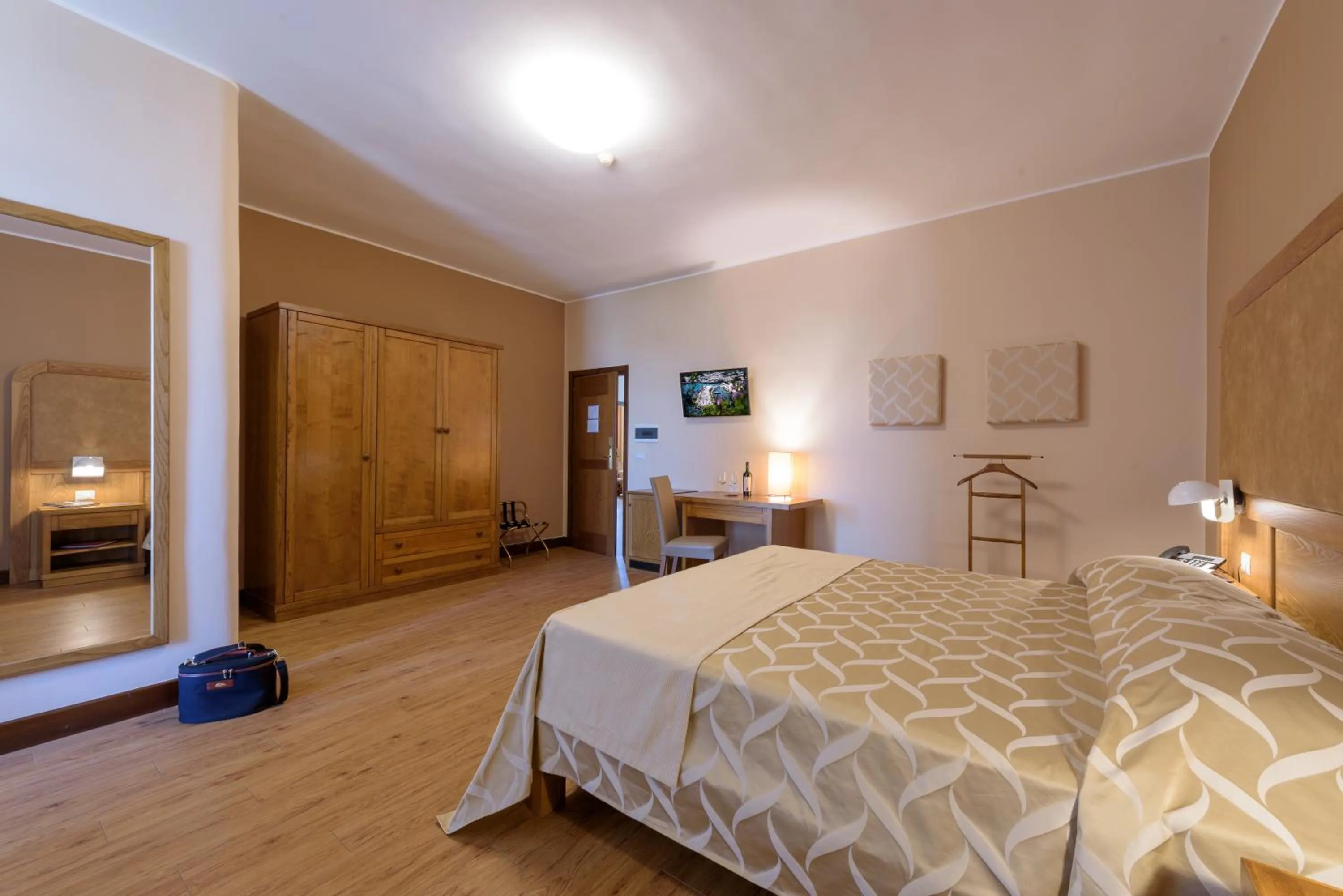 Photo of the whole room in Leone de Castris Wine Hotel