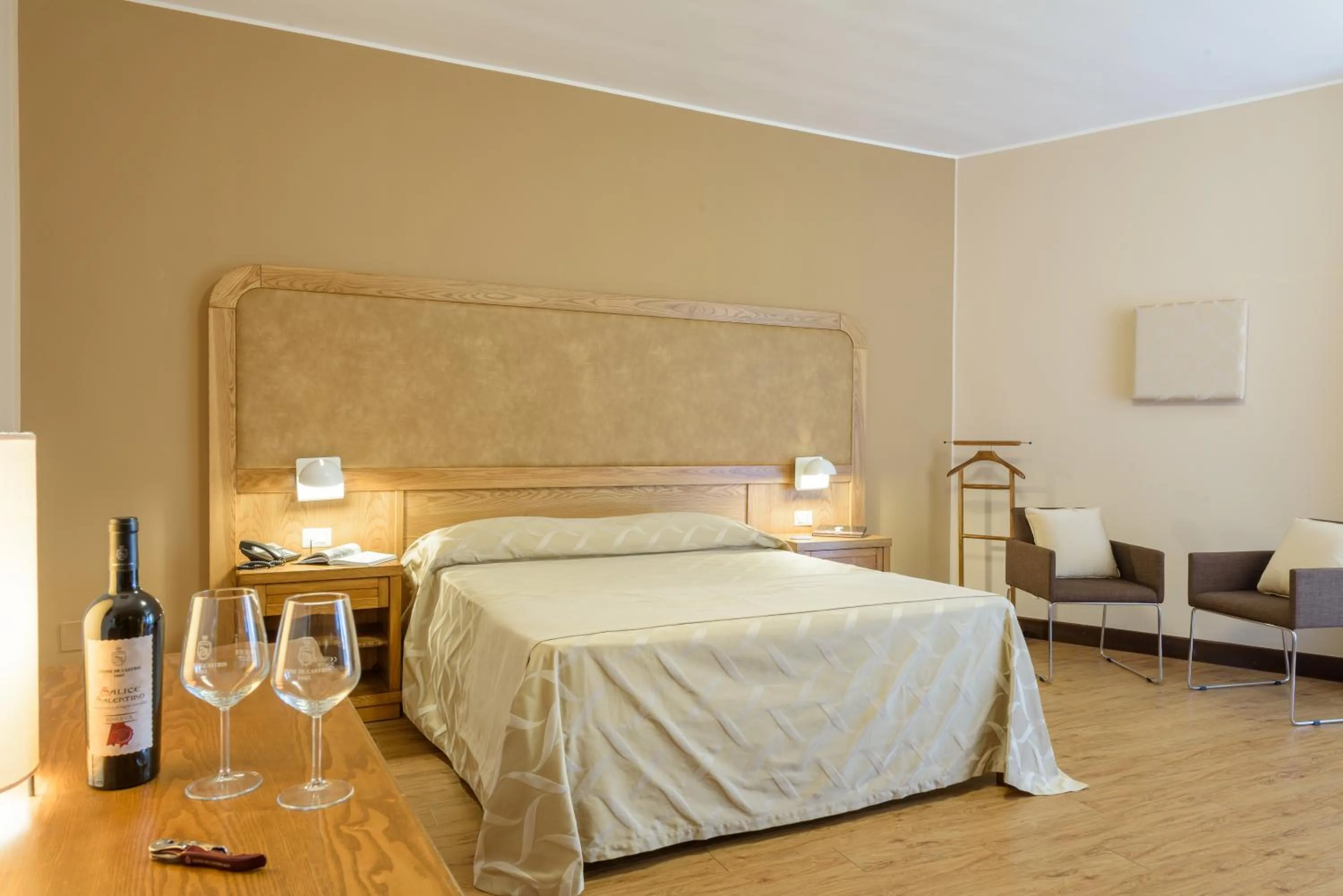 Photo of the whole room in Leone de Castris Wine Hotel