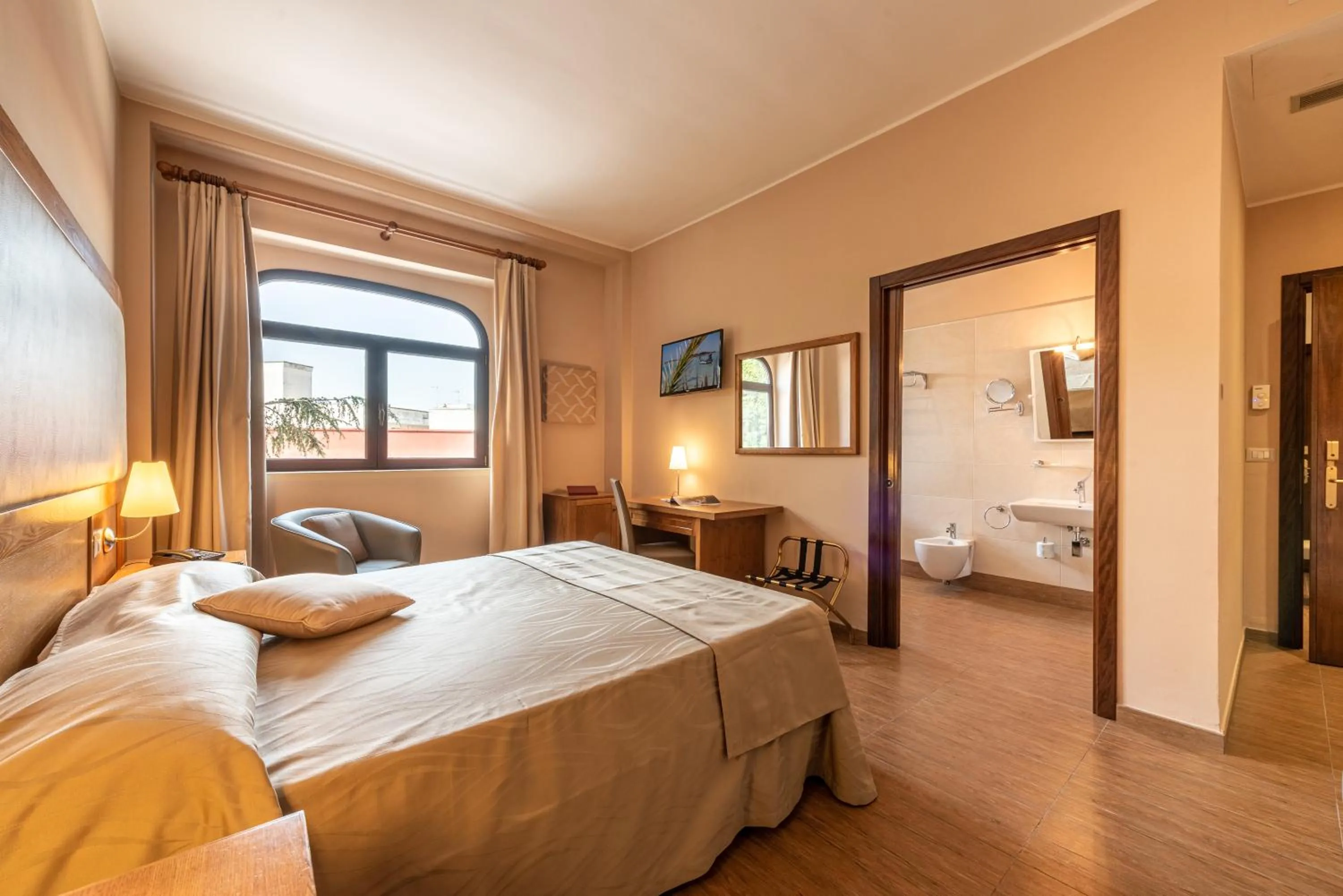 Photo of the whole room in Leone de Castris Wine Hotel