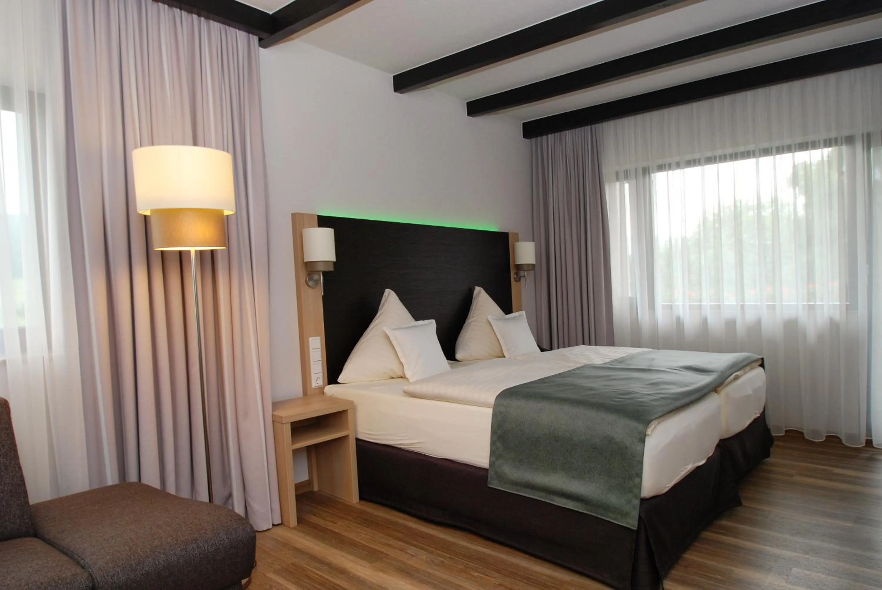 Photo of the whole room, Bed in Hotel Steuer
