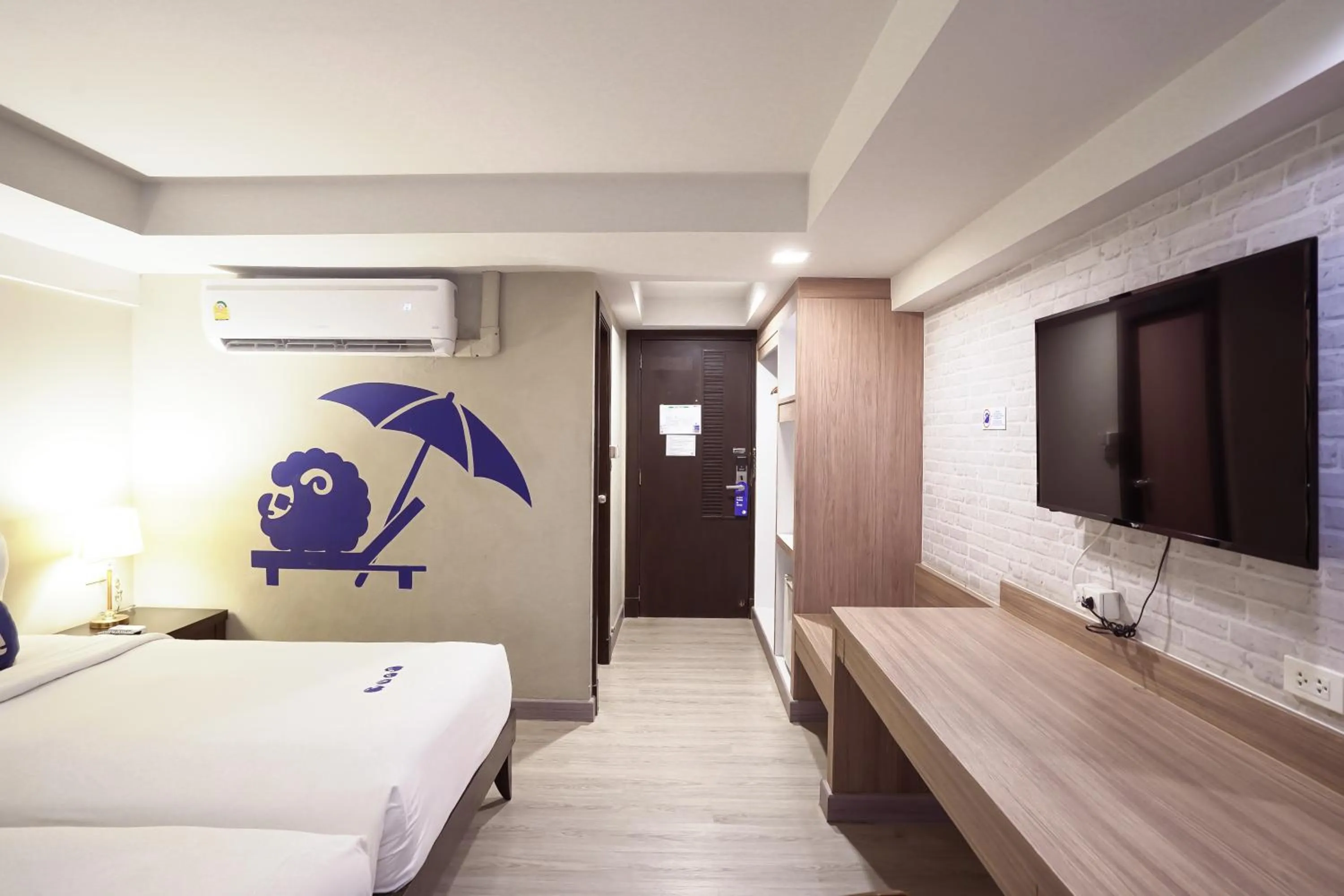 Bedroom, Bed in Kokotel Phuket Patong