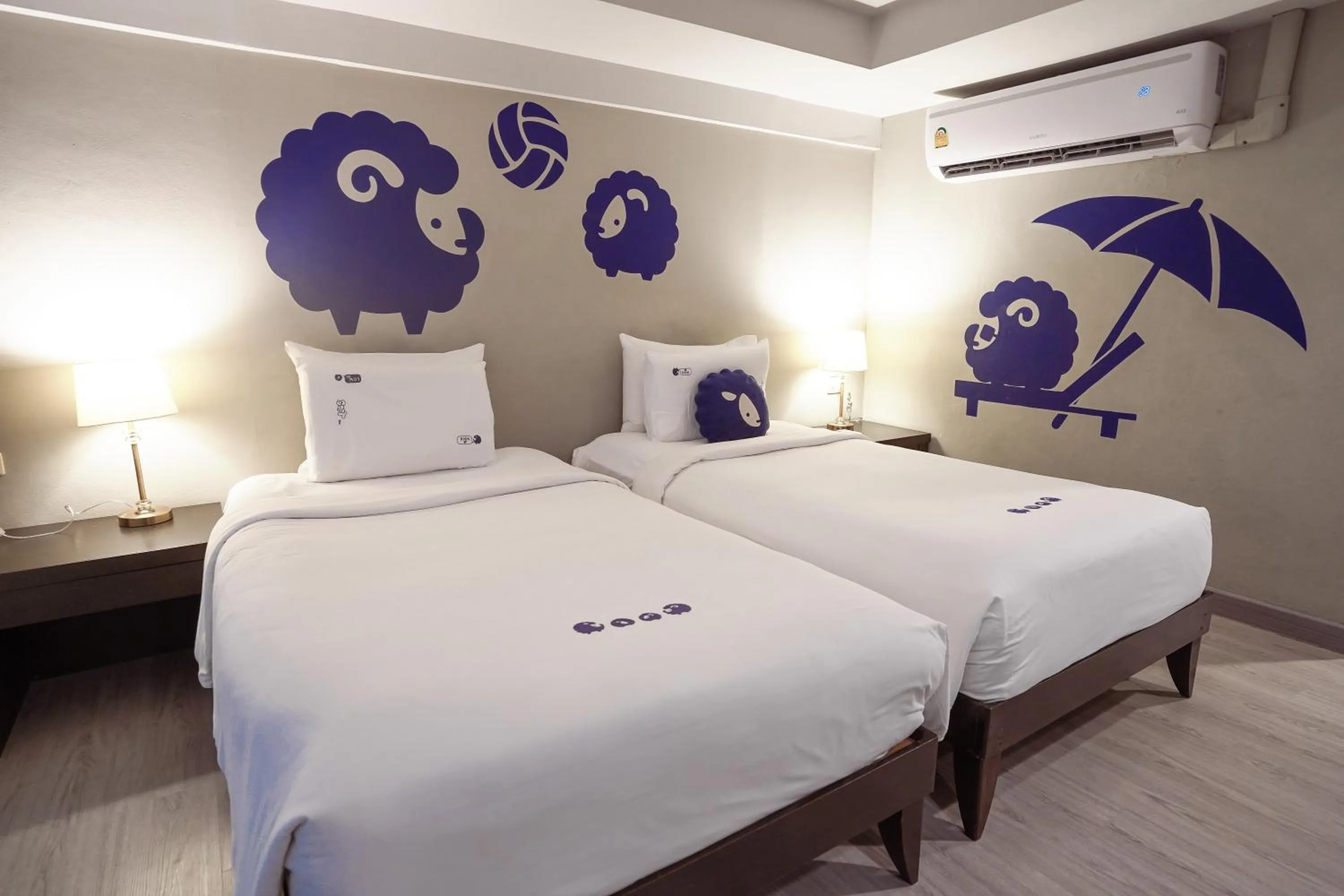 Bedroom, Bed in Kokotel Phuket Patong