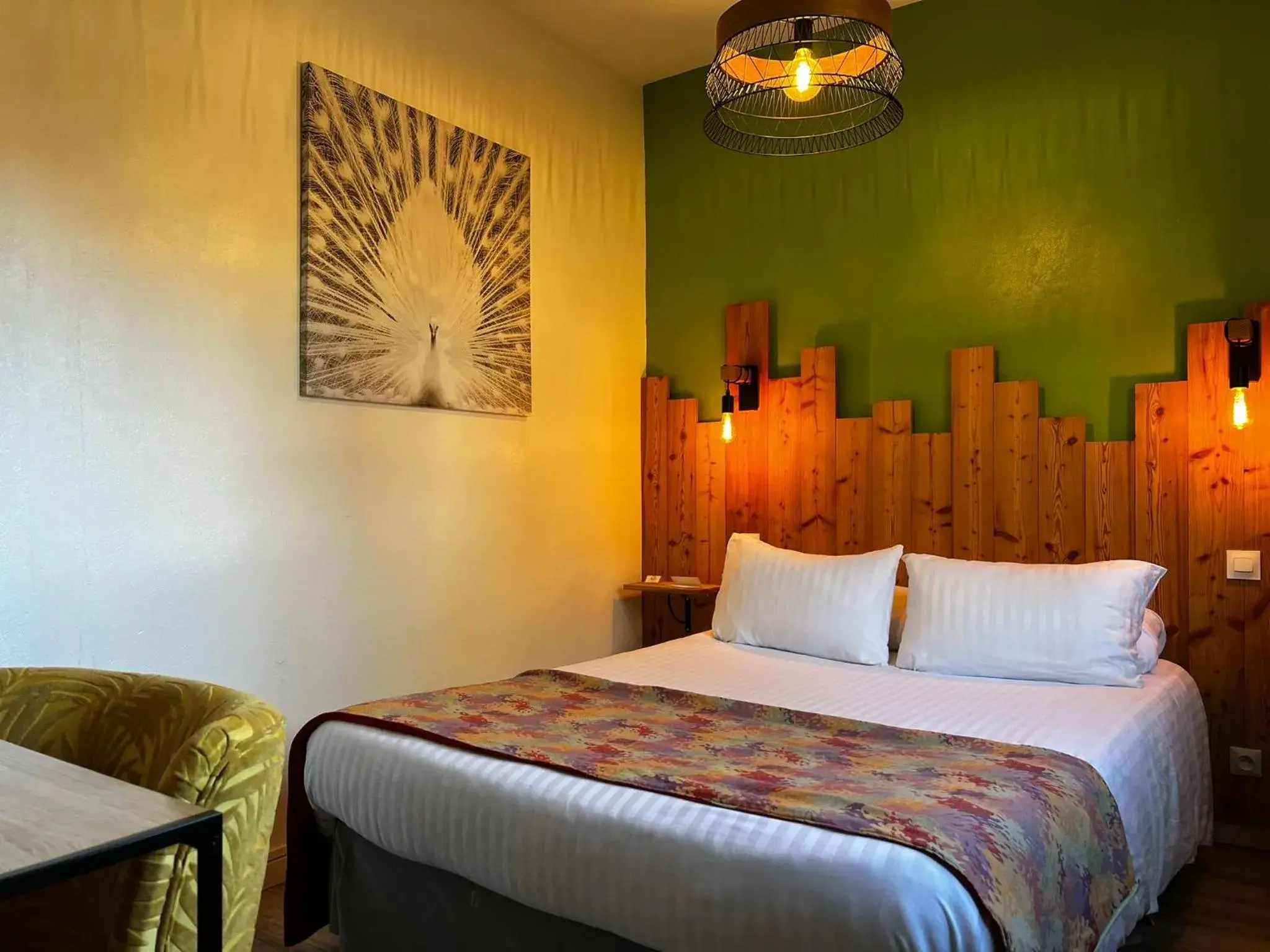 Standard Double Room in Logis Hotel Eden Lac Standard Double Room in Logis Hotel Eden Lac