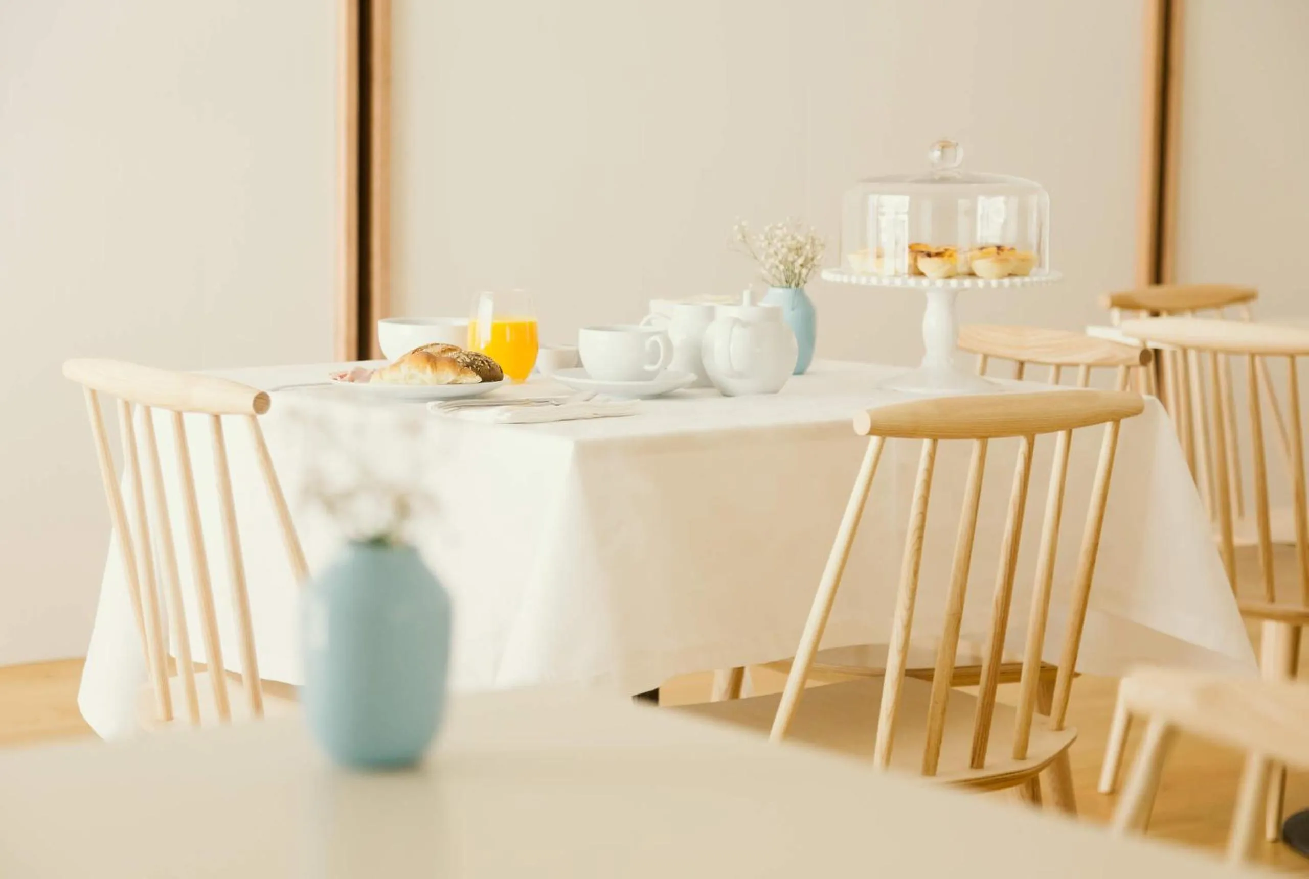 Continental breakfast in Duas Portas Townhouse