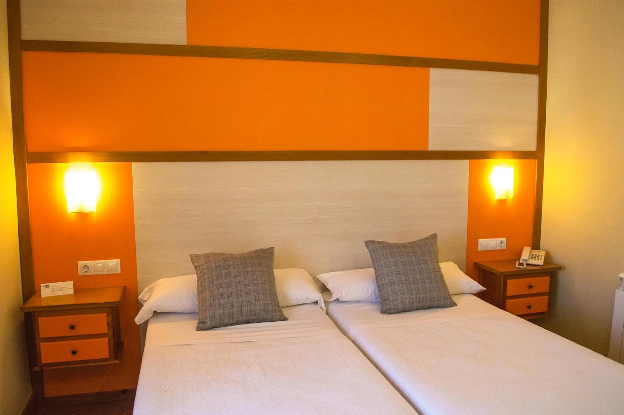 Bed in Hospedium Hotel Maestrazgo de Calatrava