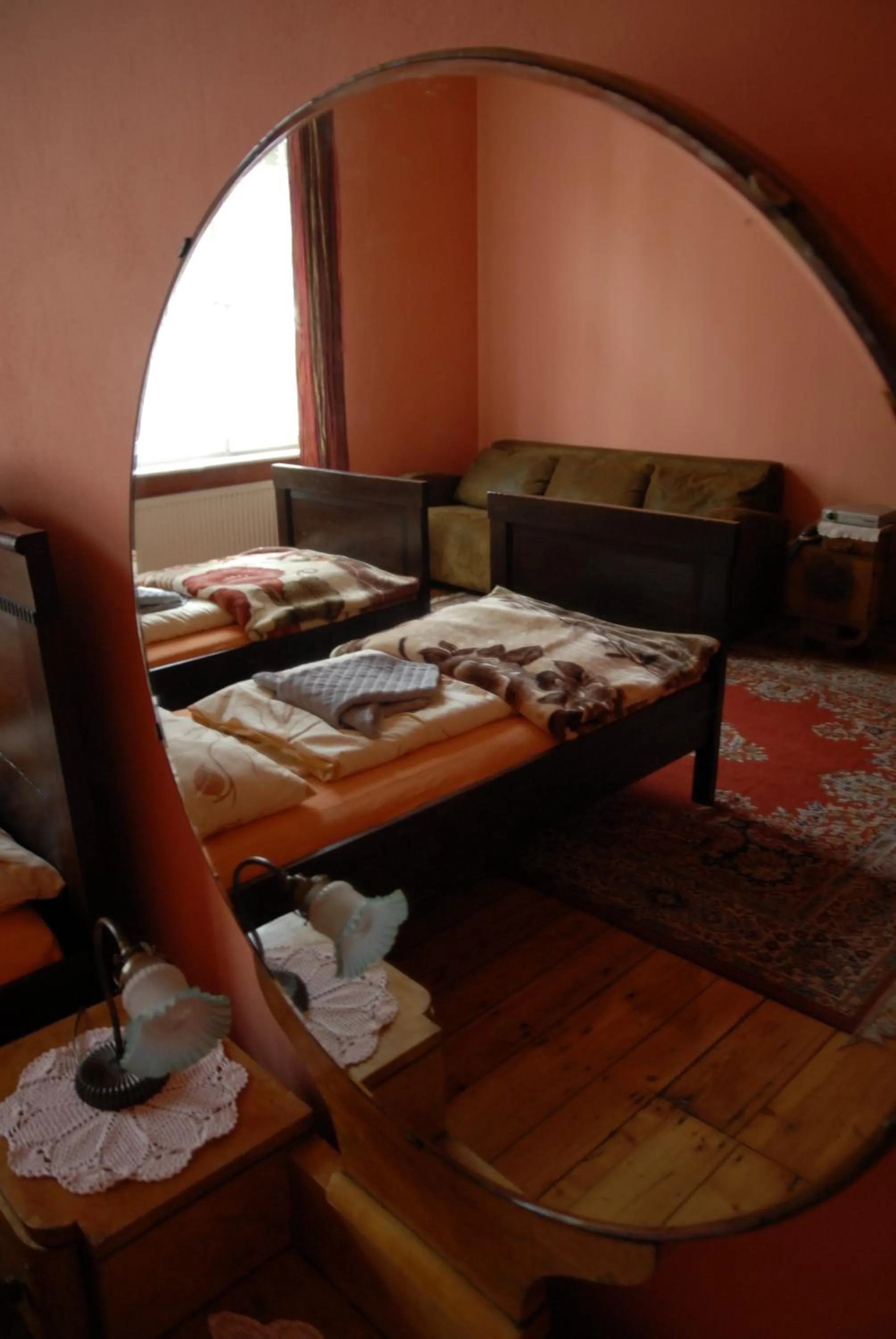 Decorative detail, Bed in Hostel, Pokoje gościnne Mleczarnia - Ozonowane