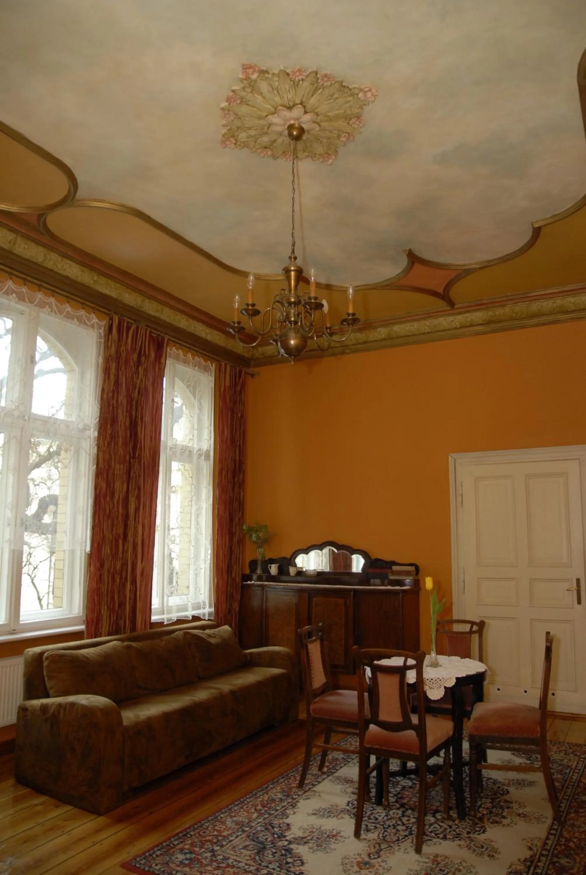 Day in Hostel, Pokoje gościnne Mleczarnia - Ozonowane