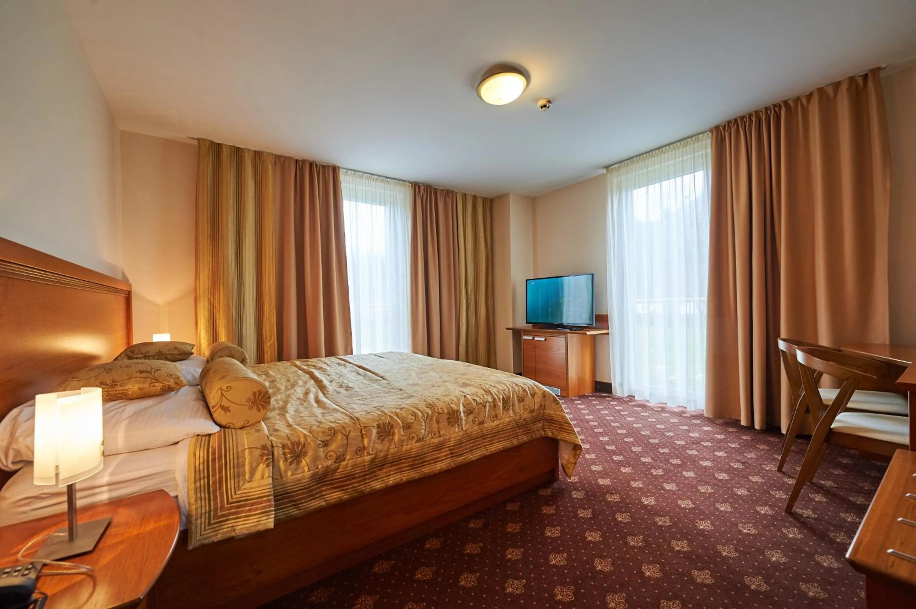 Bed in Hotel Korosica