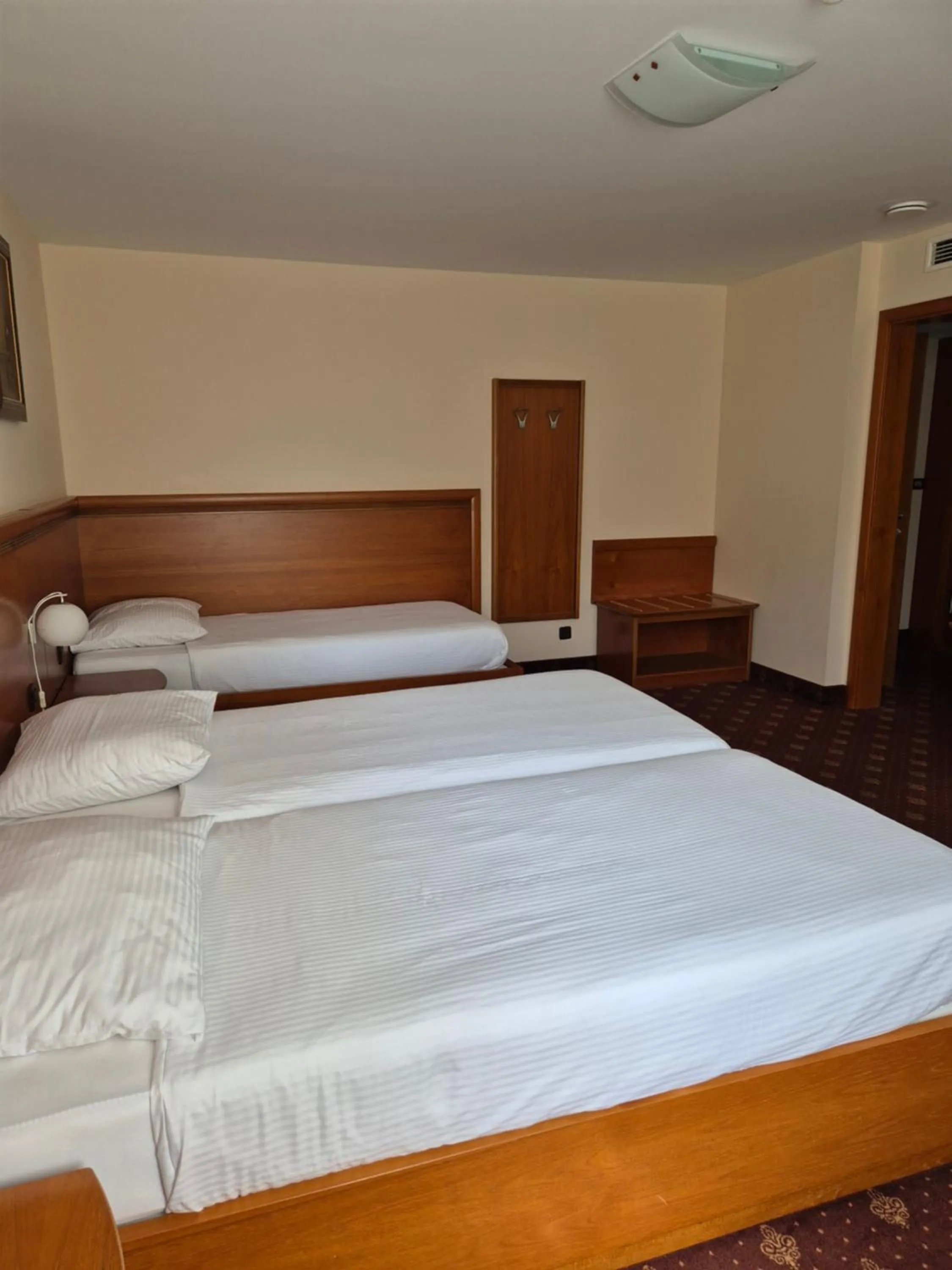 Bedroom in Hotel Korosica