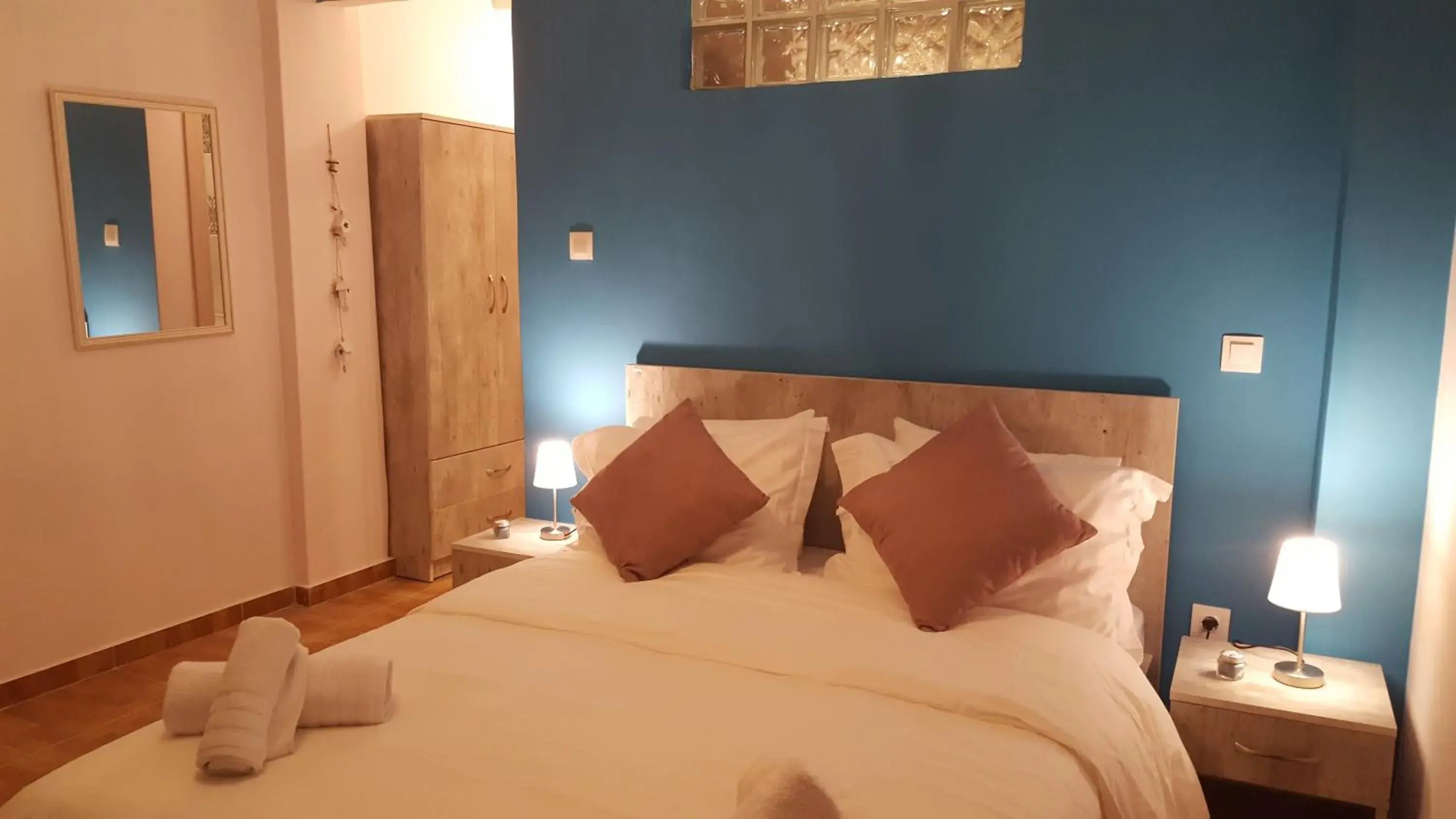 King Studio with Balcony in Zoe's Studio King Studio with Balcony in Zoe's Studio