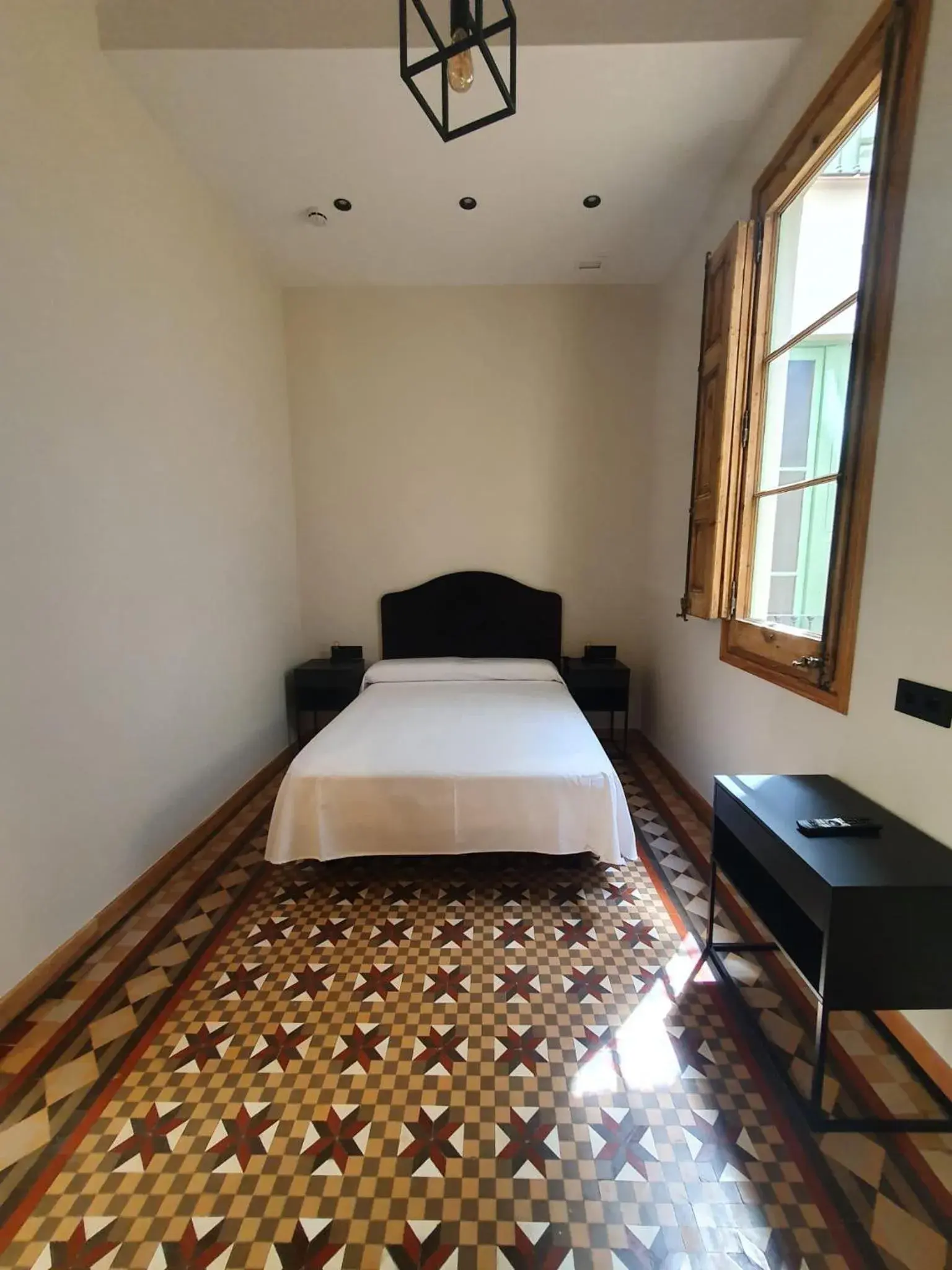 Double Room with Private Bathroom in Hostal Lausanne Double Room with Private Bathroom in Hostal Lausanne