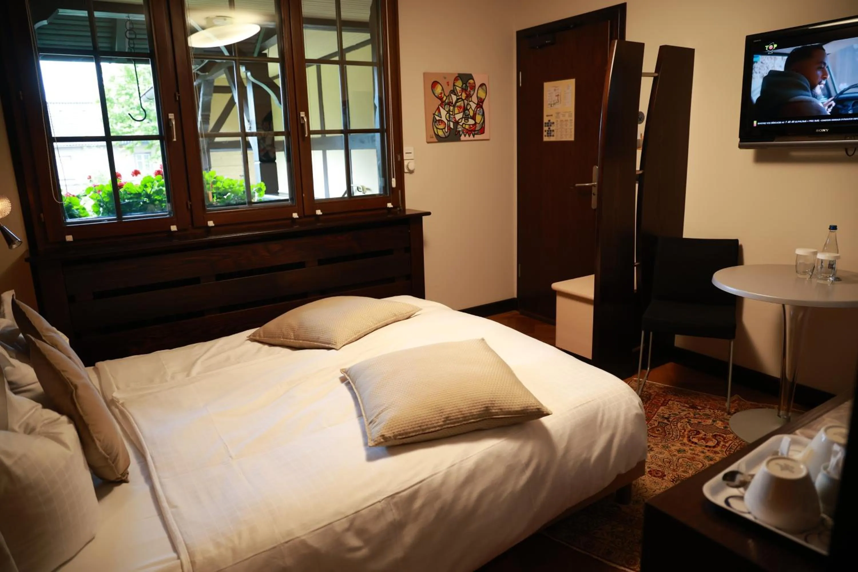 Bedroom, Bed in Hotel - Restaurant Le Cerf & Spa
