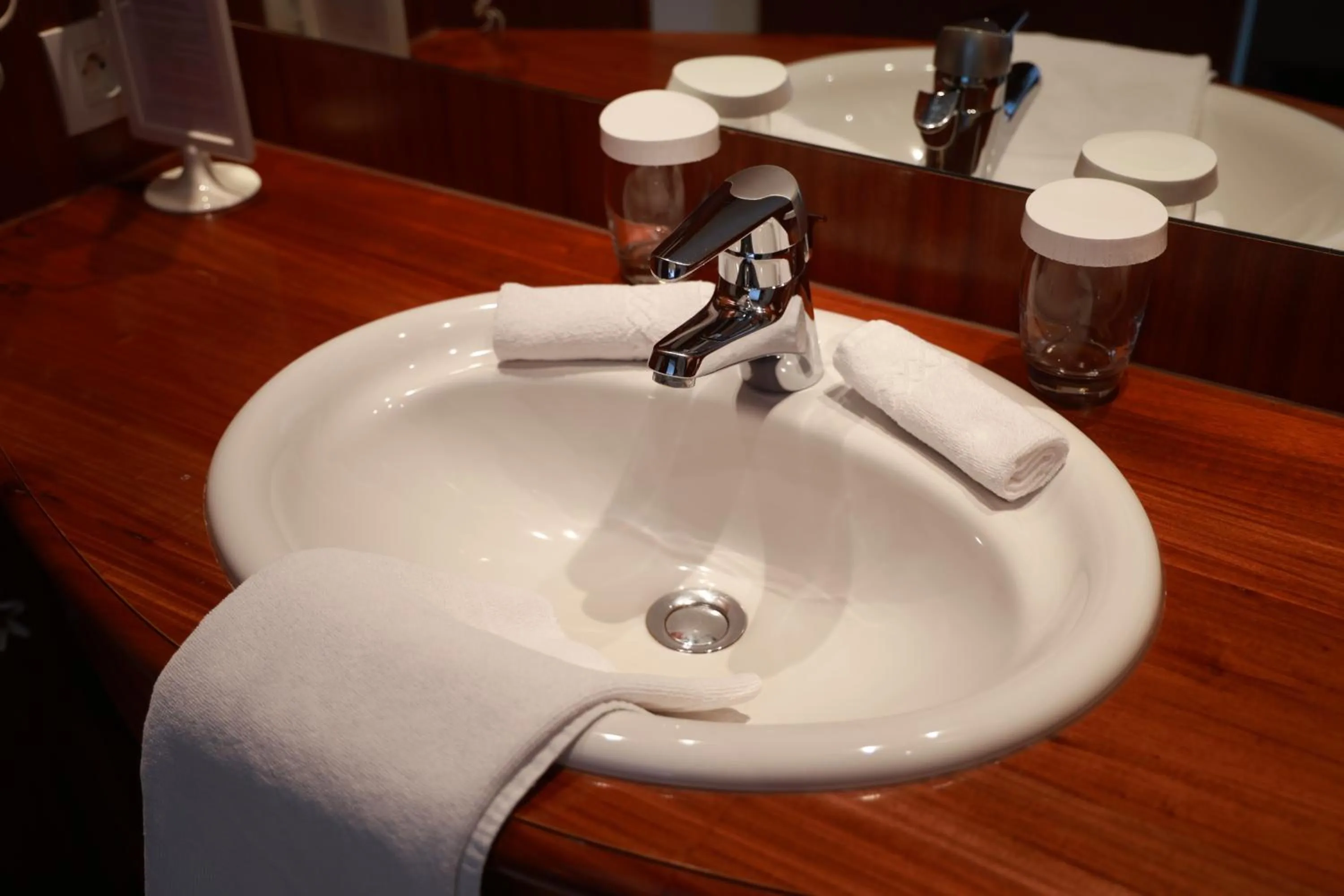 Bathroom in Hotel - Restaurant Le Cerf & Spa