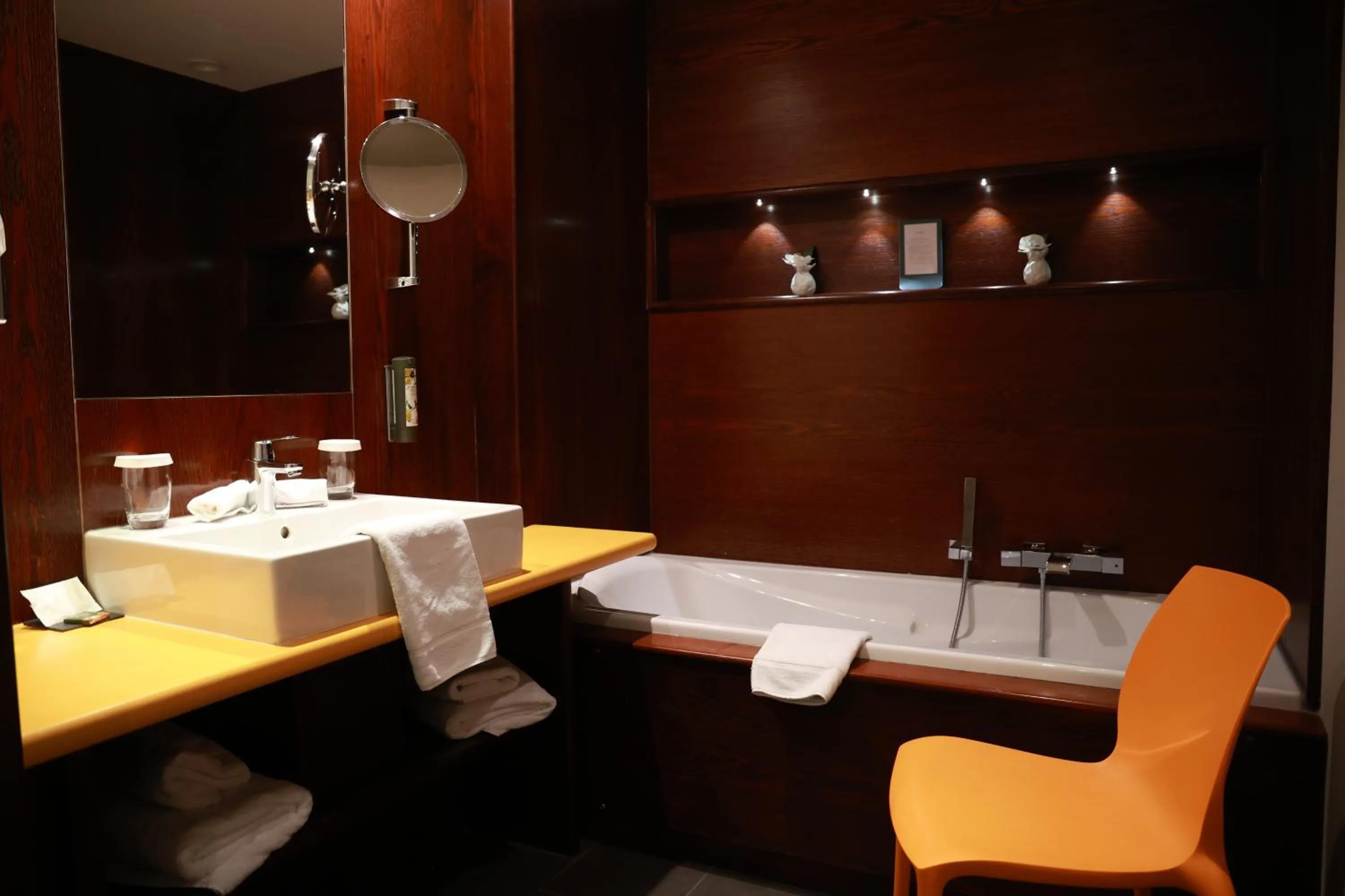 Bathroom in Hotel - Restaurant Le Cerf & Spa