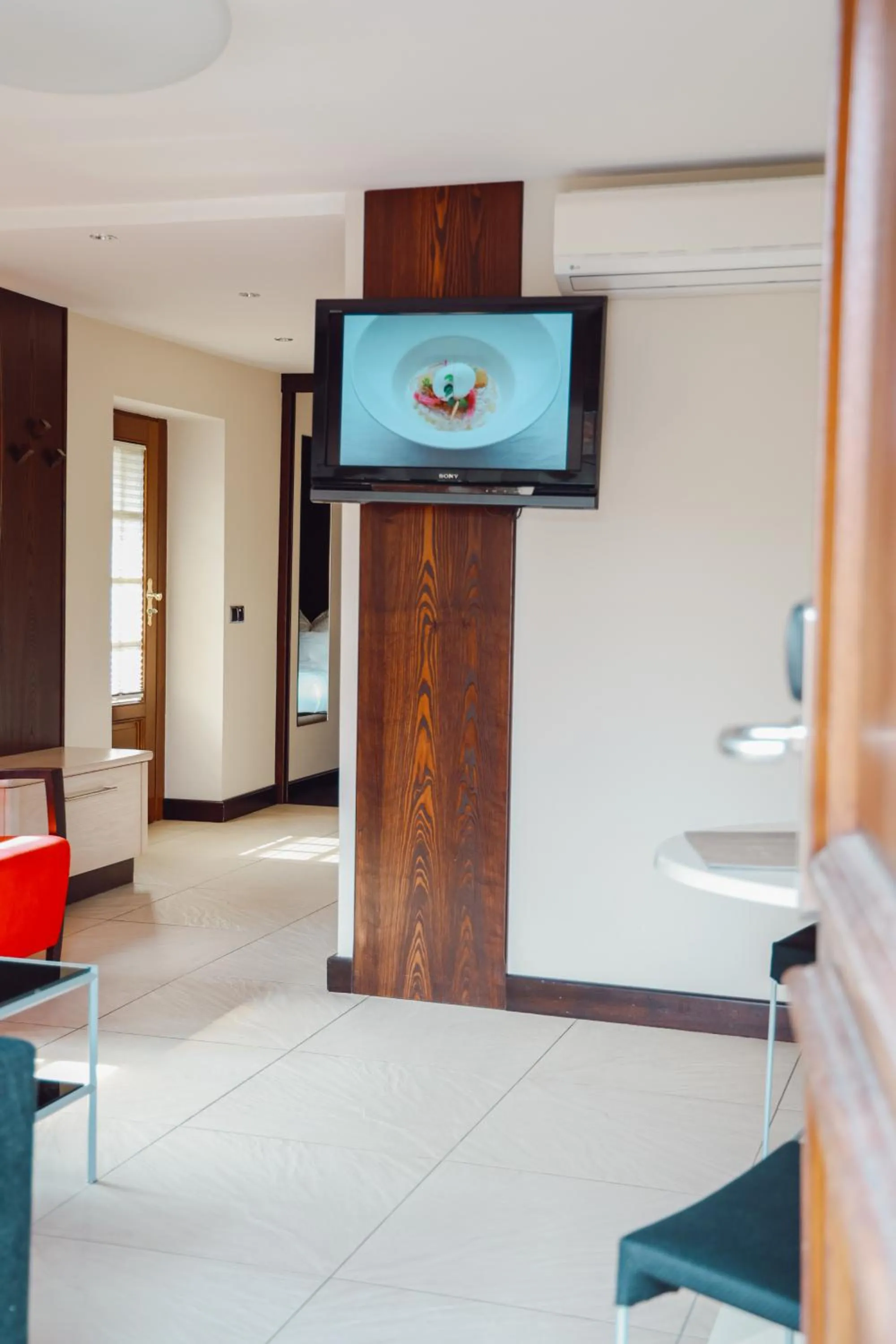 Bedroom in Hotel - Restaurant Le Cerf & Spa