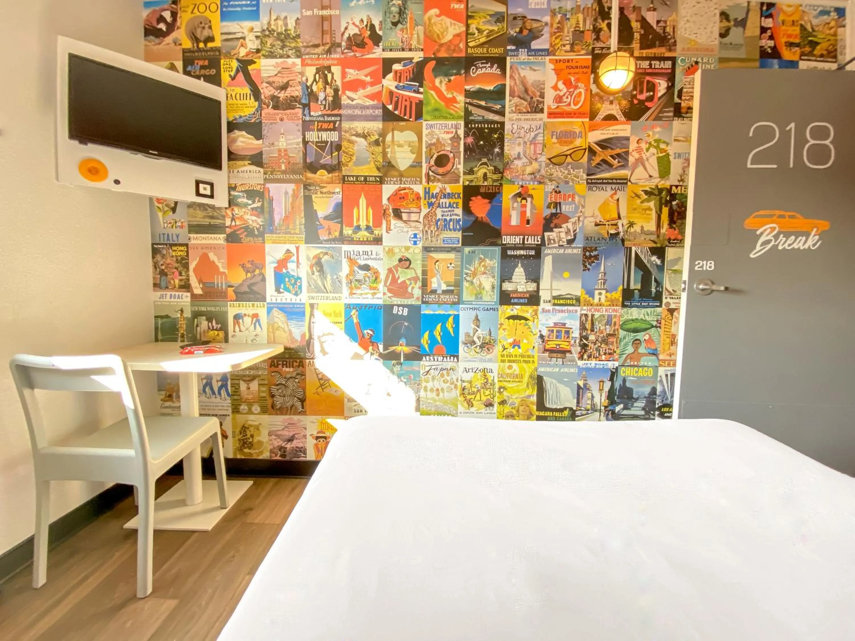 Bed in hotelF1 Avranches Baie Du Mont Saint Michel