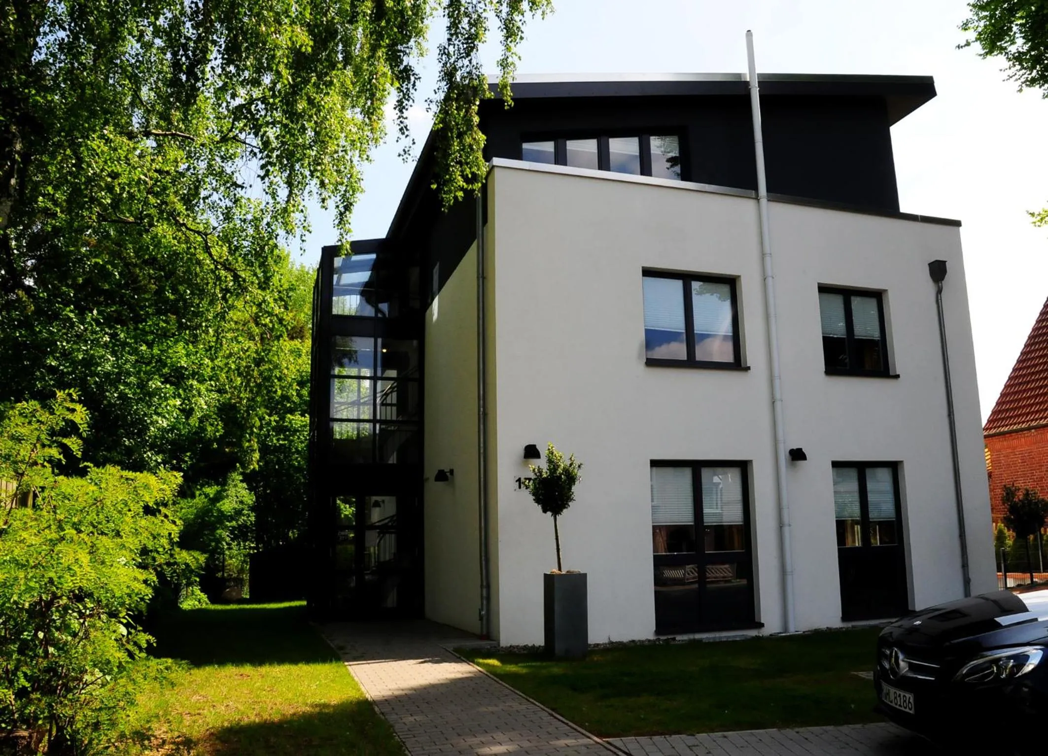 Property building in Hotel Blankenese