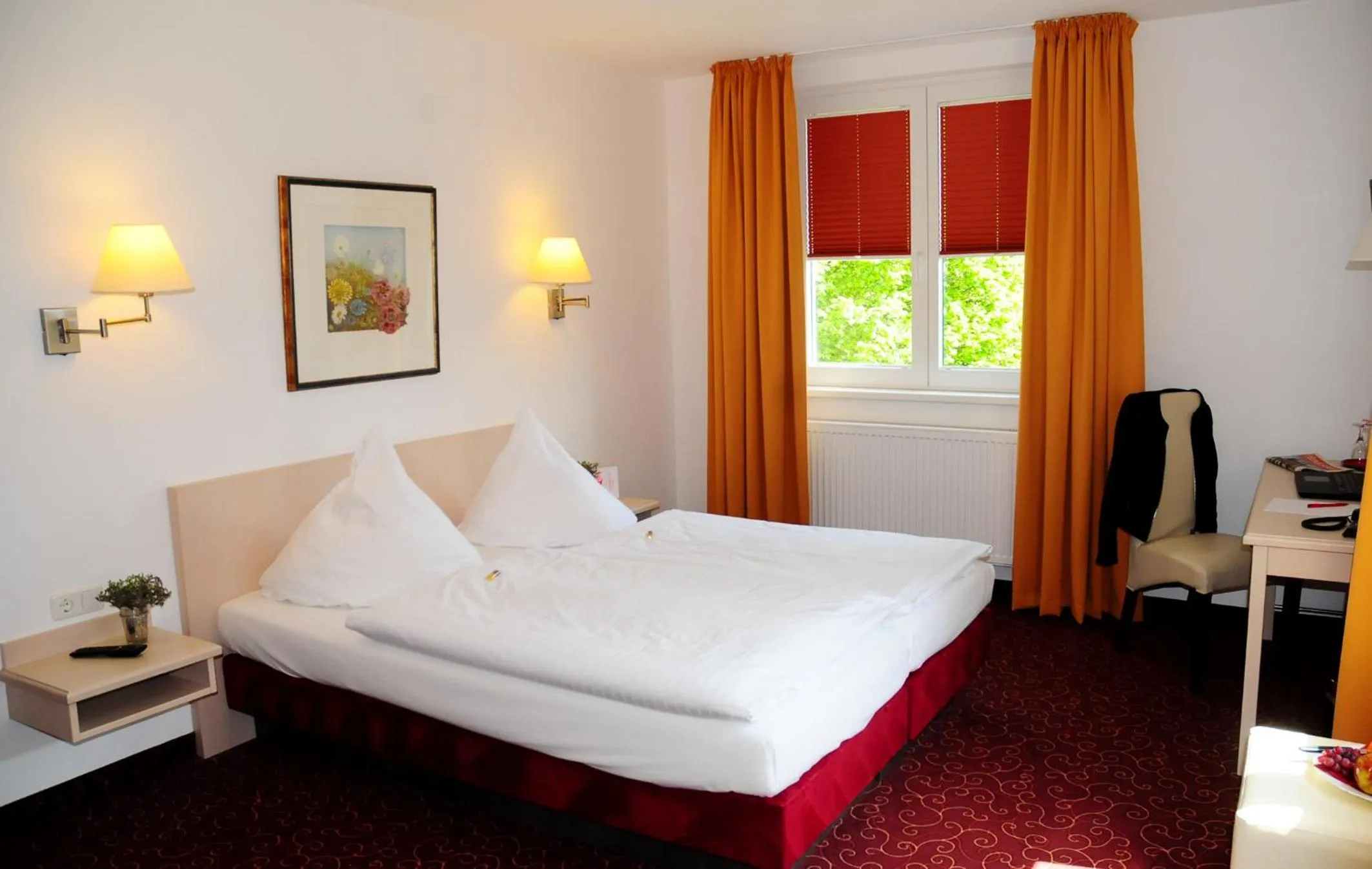 Day, Bed in Hotel Blankenese