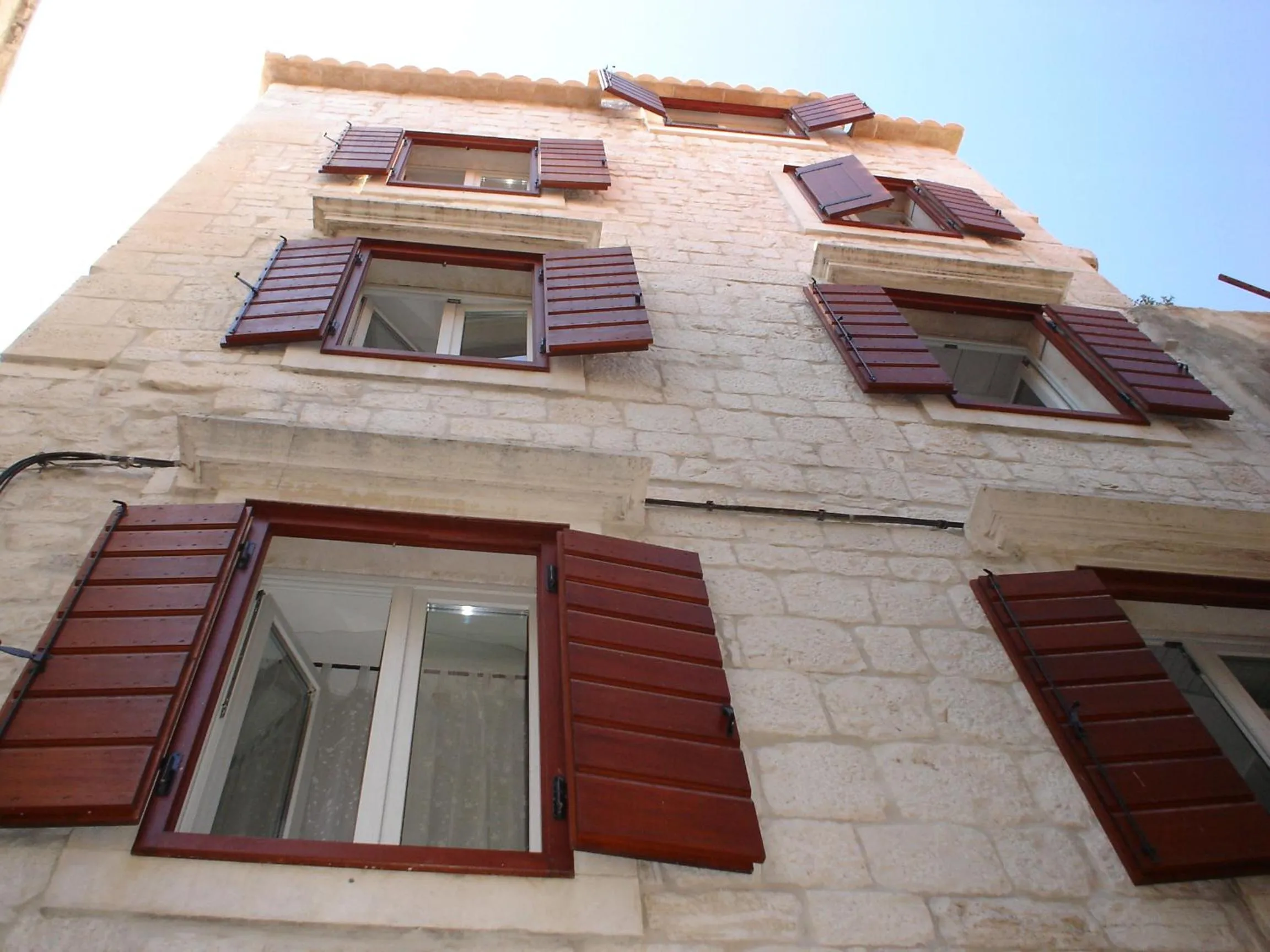 Facade/entrance in Villa Sv. Petar