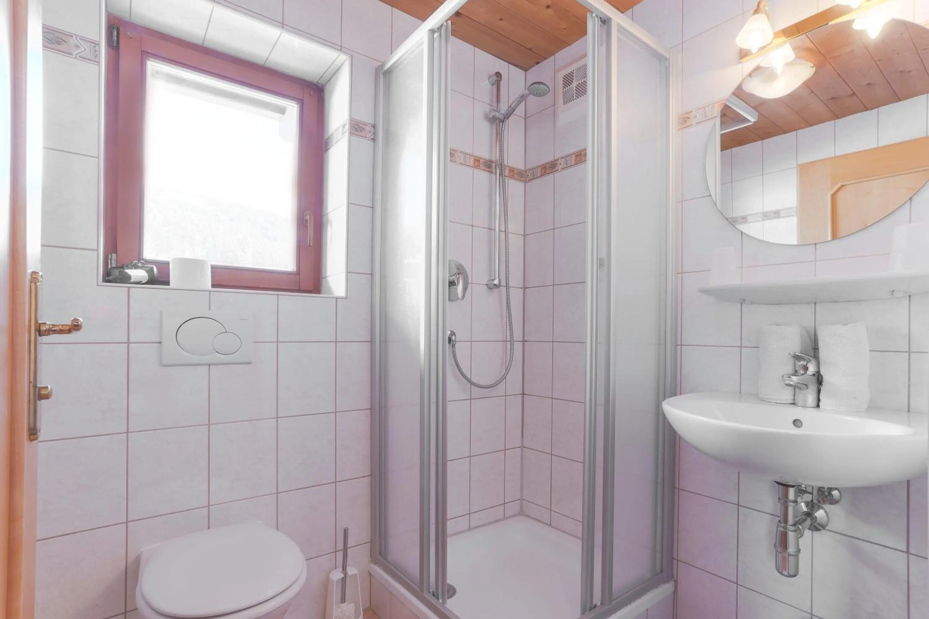 Bathroom in Skirast - Kirchberg