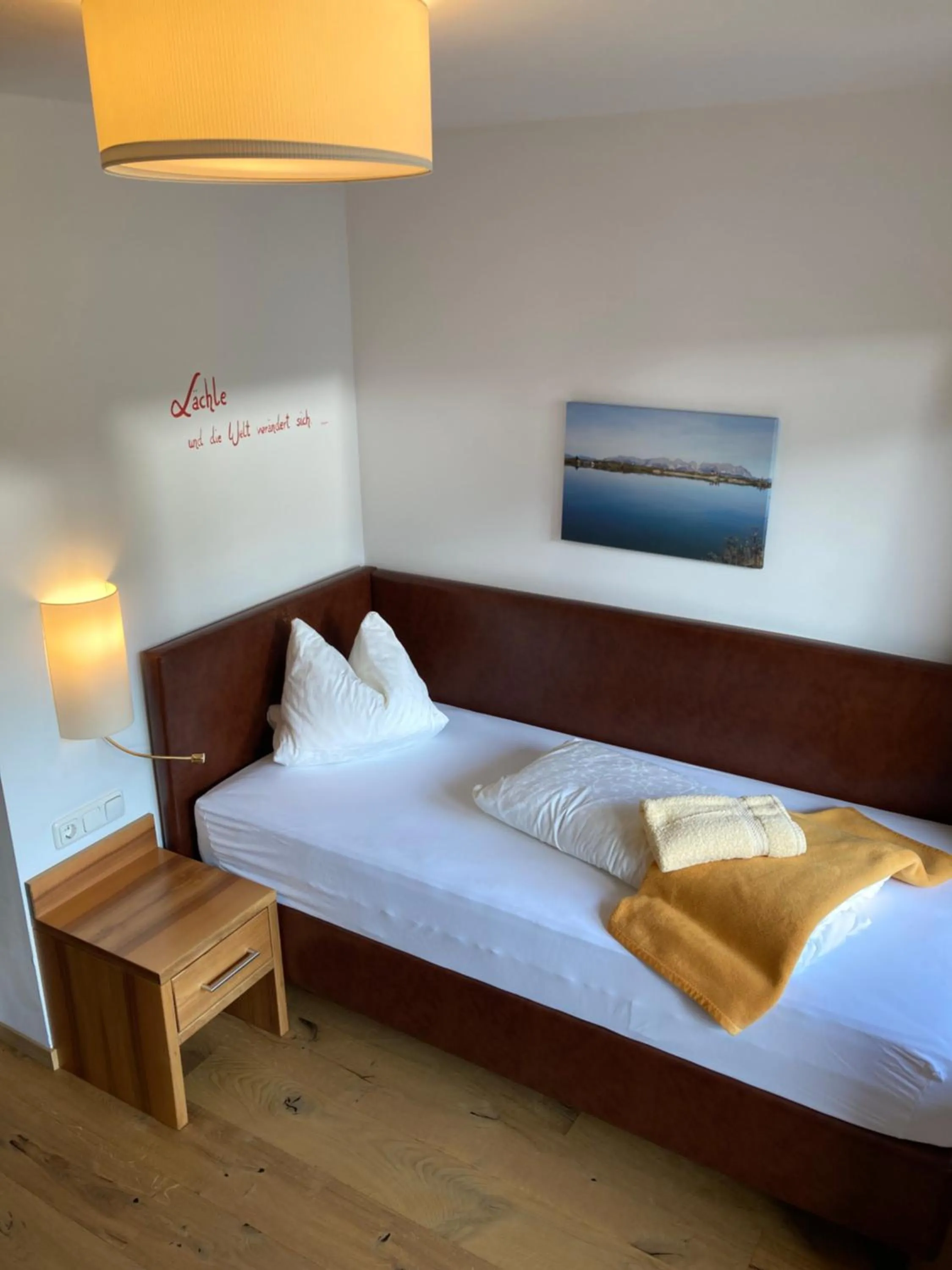 Photo of the whole room, Bed in Skirast - Kirchberg