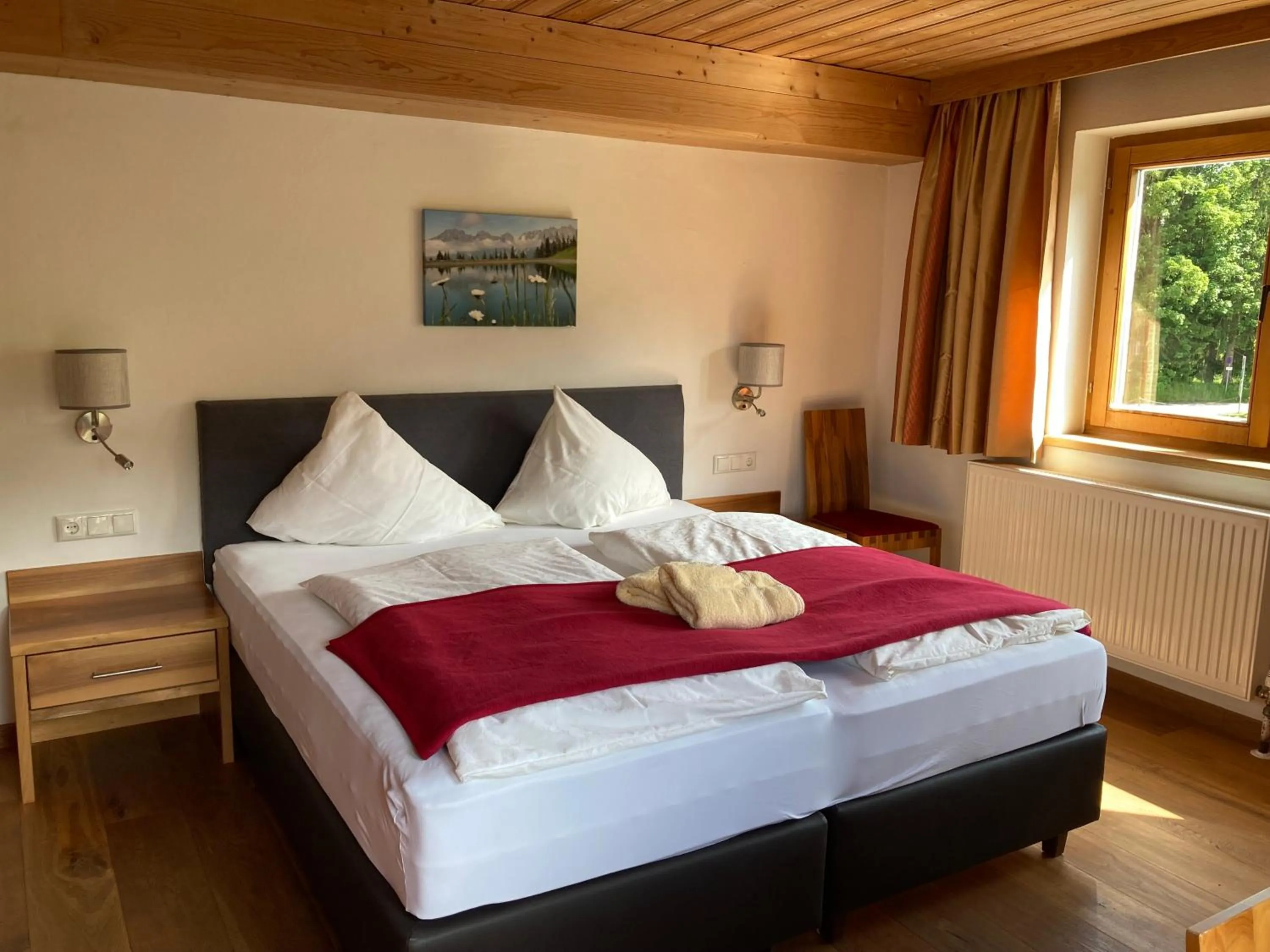 Photo of the whole room, Bed in Skirast - Kirchberg