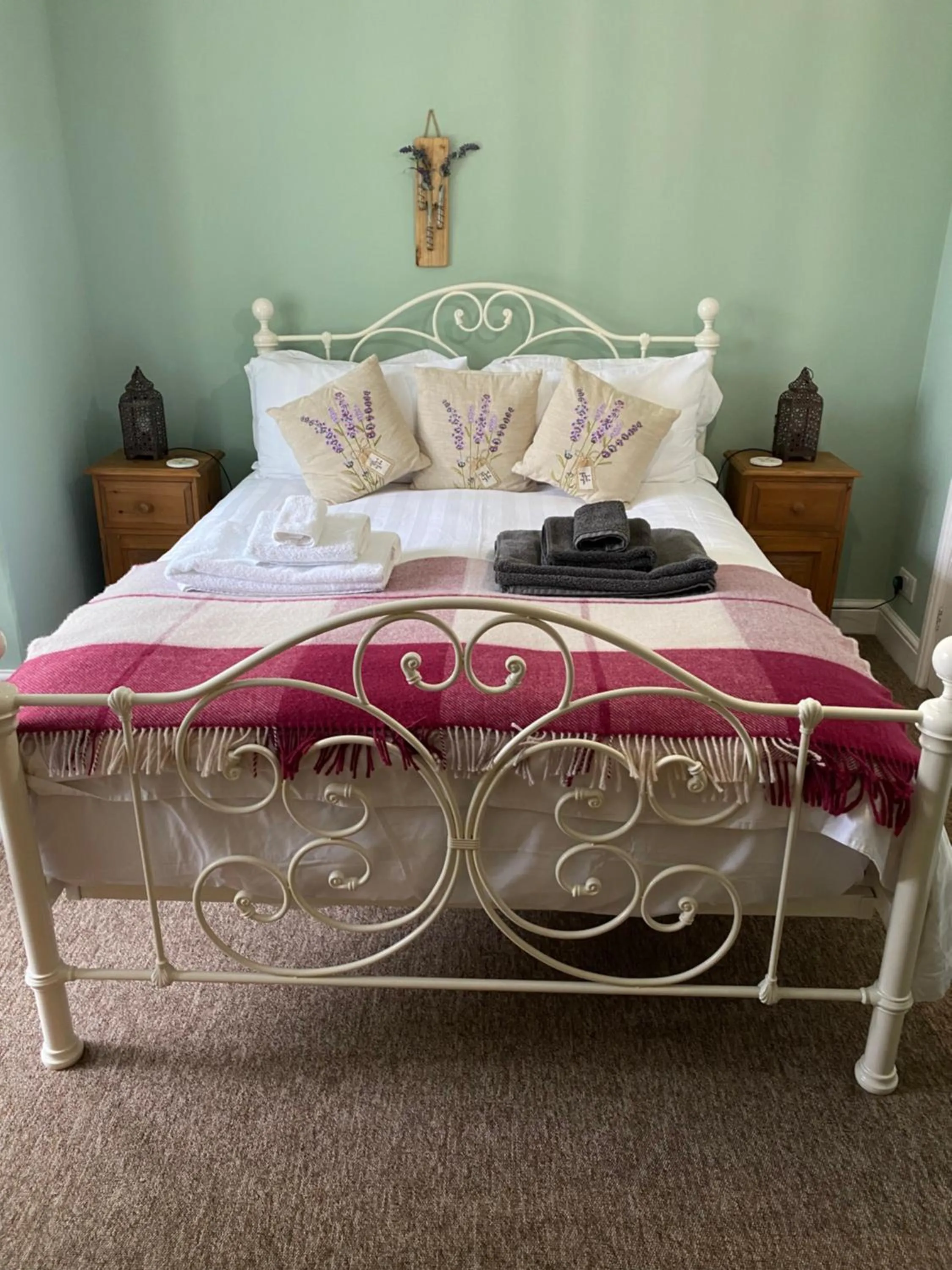 Bed in Jabajak Vineyard Restaurant & Rooms