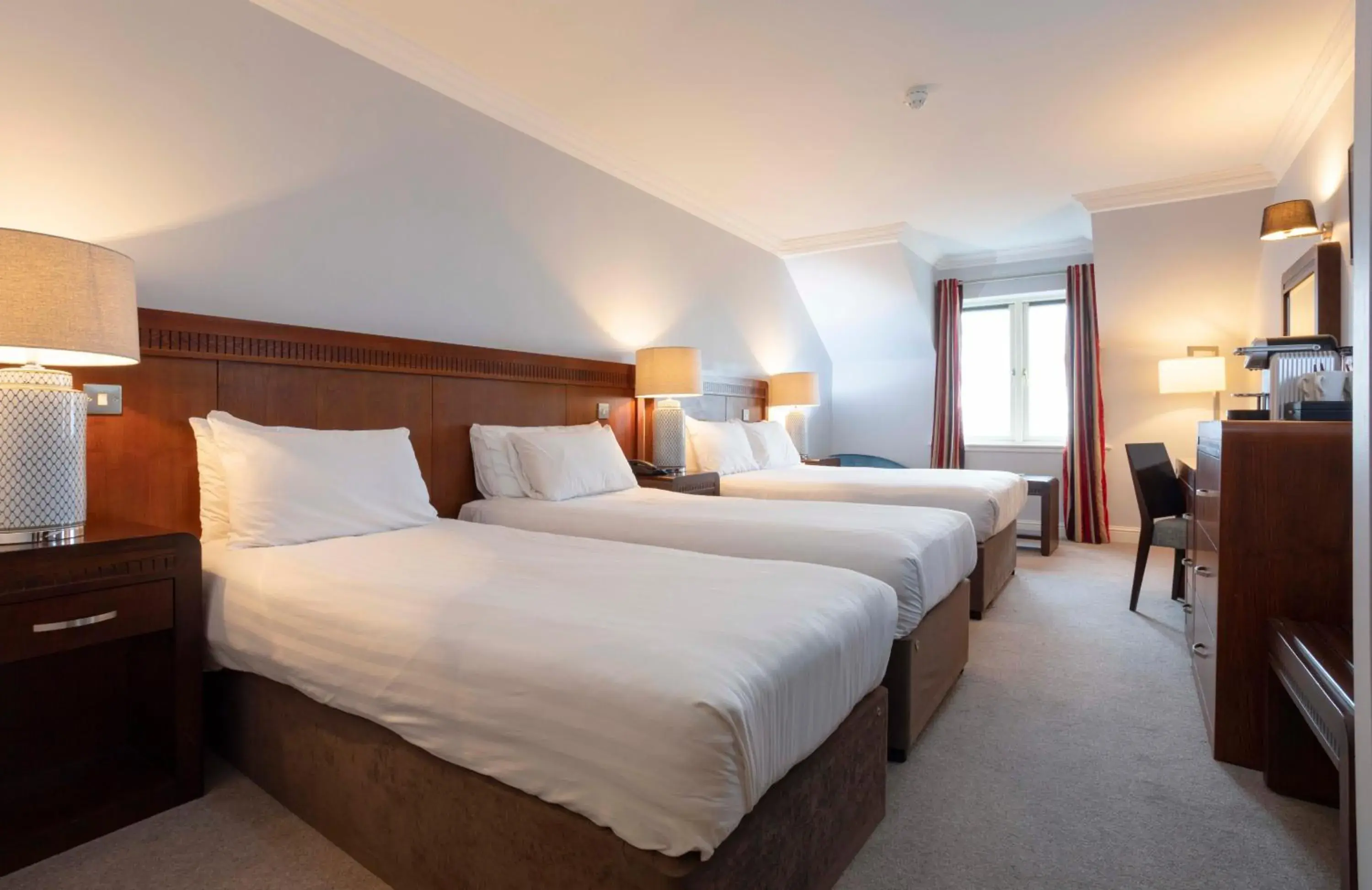 Bedroom, Bed in Schull Harbour Hotel & Leisure Centre Bedroom, Bed in Schull Harbour Hotel & Leisure Centre
