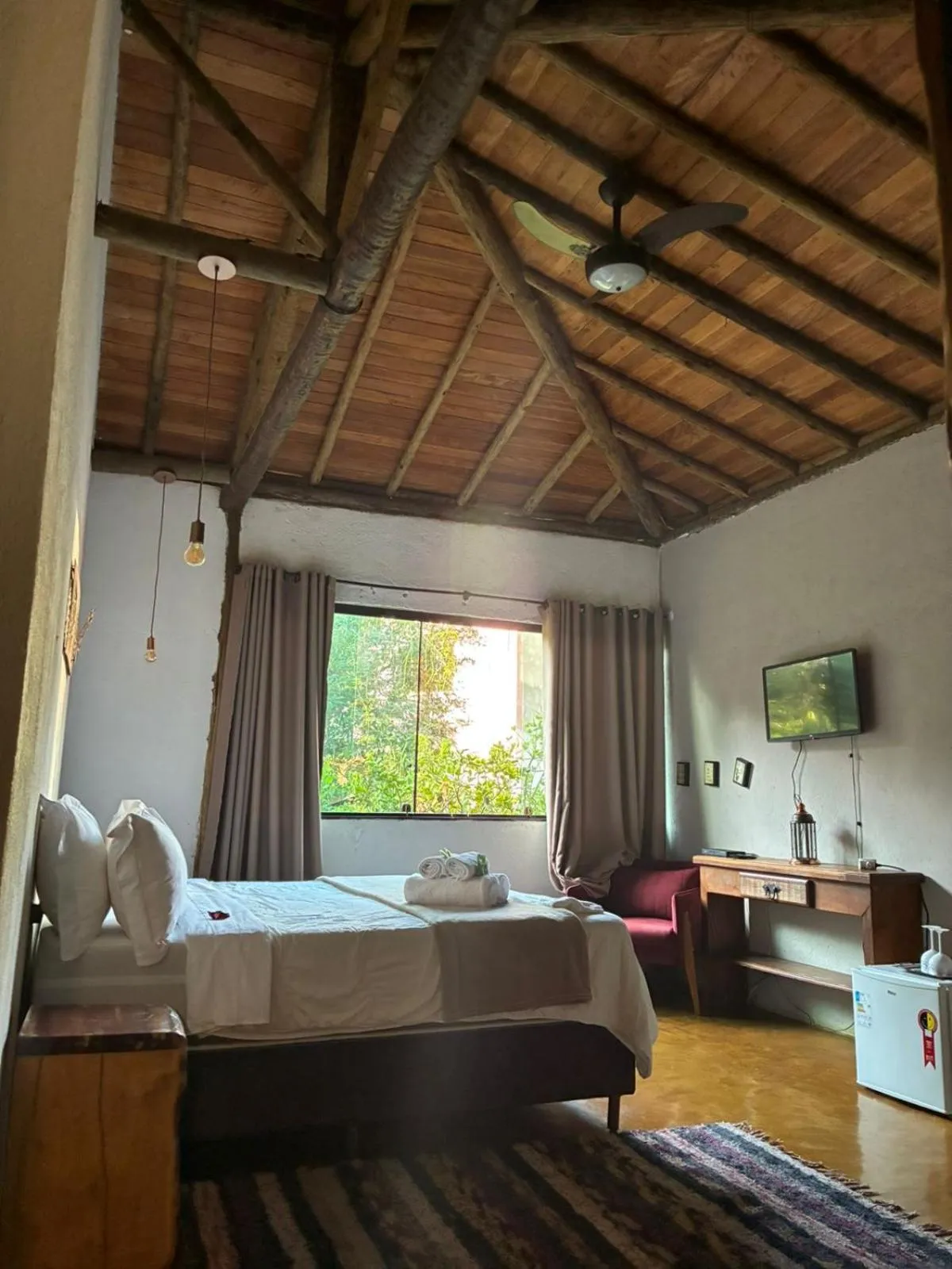 Bed in A Mi Manera Pousada , cerveja própria e Bistrô !