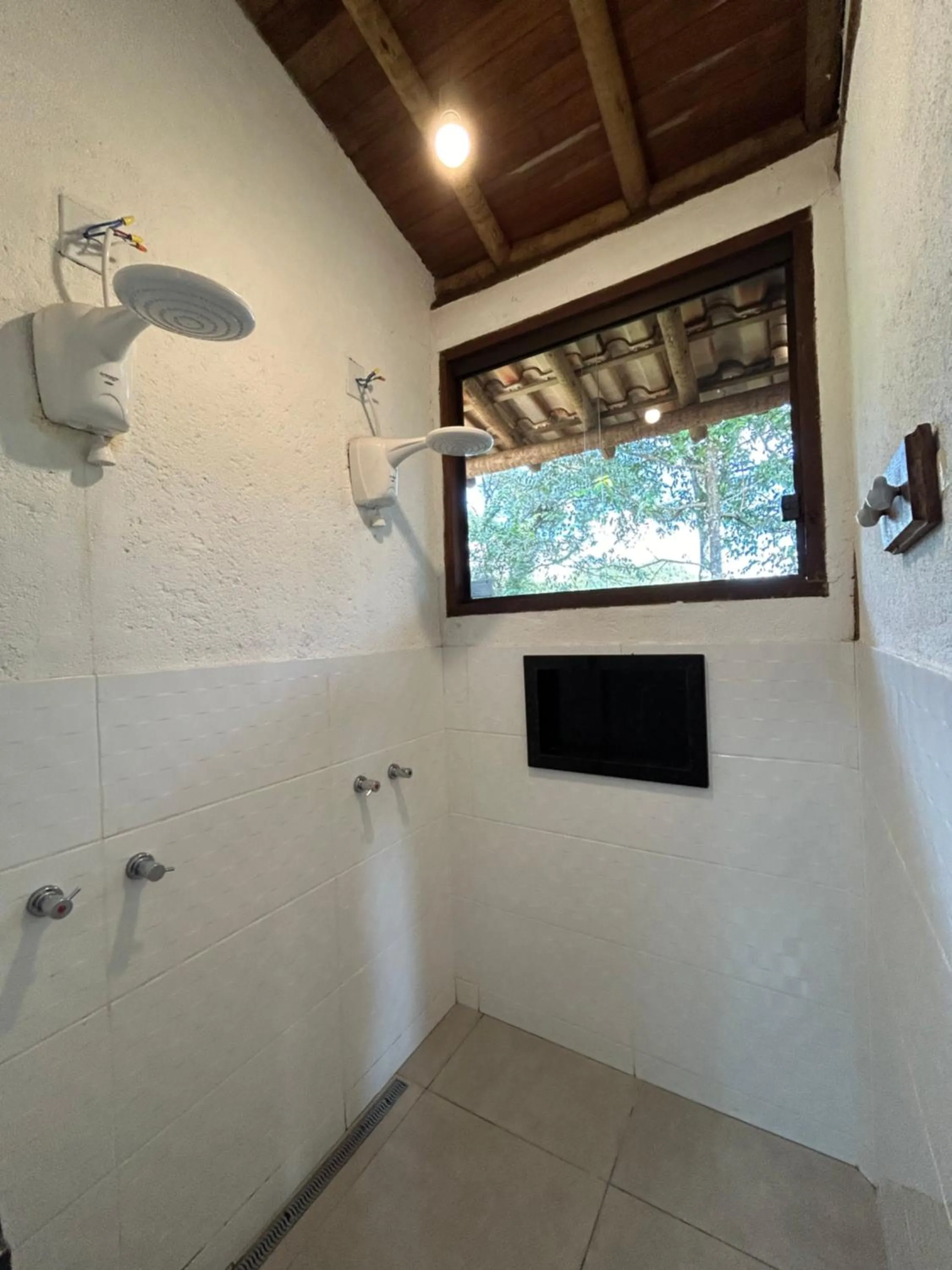 A Mi Manera Pousada , cerveja própria e Bistrô !