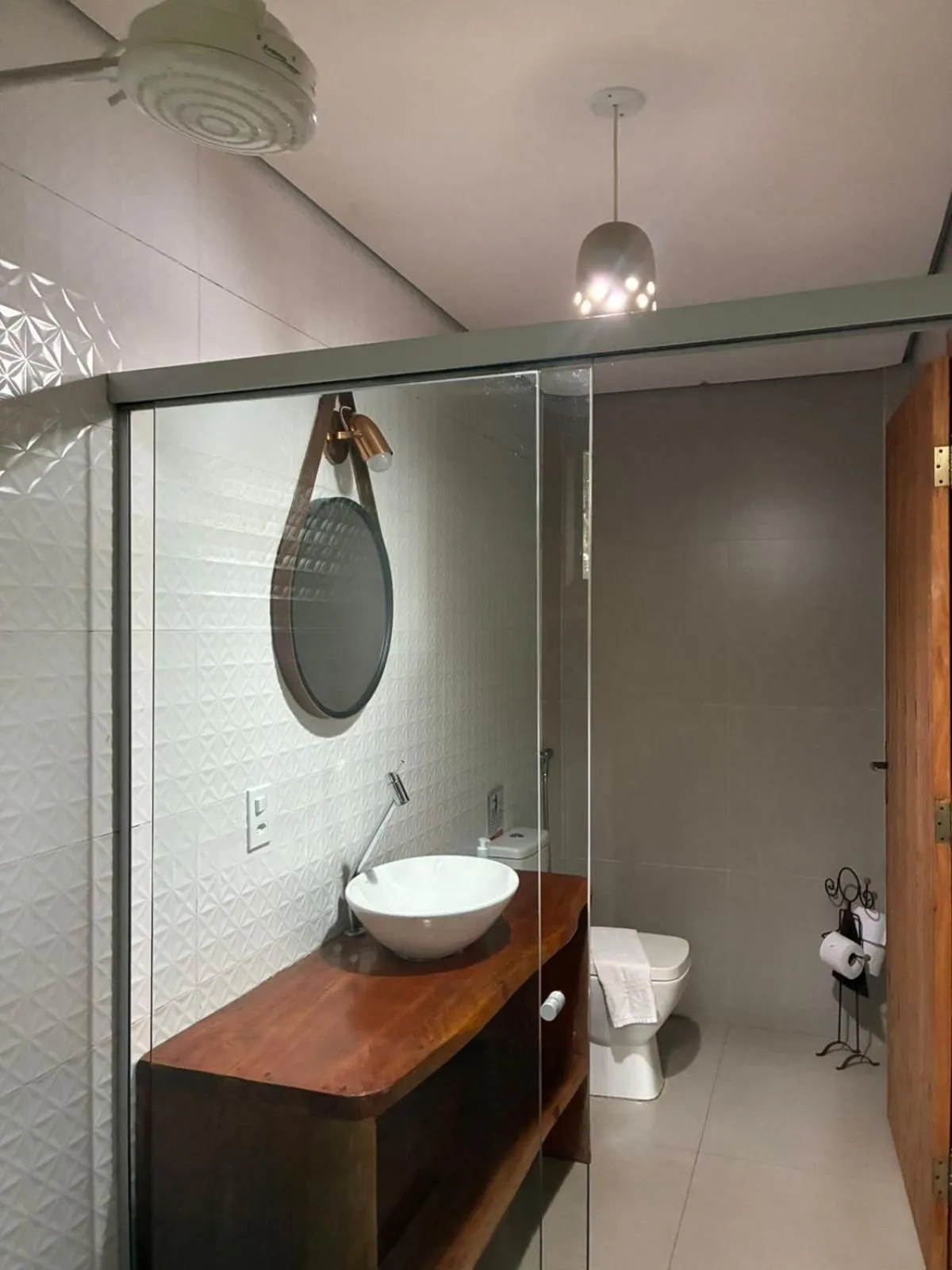 A Mi Manera Pousada , cerveja própria e Bistrô !