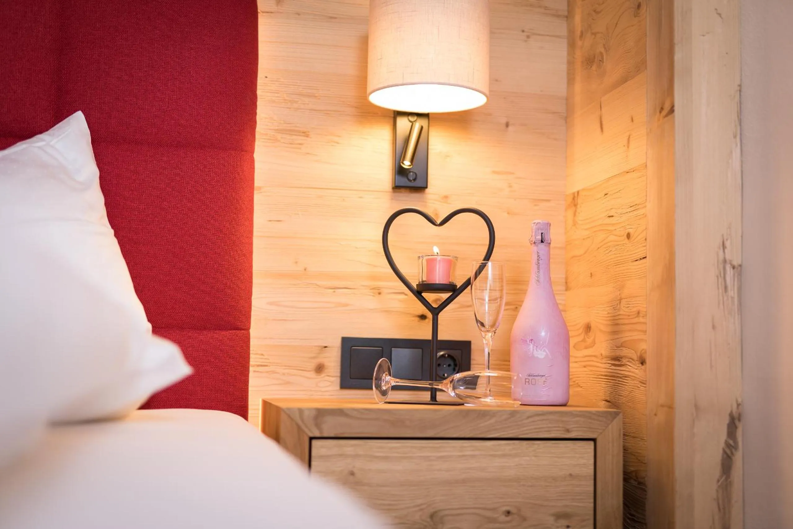 Living room, Bed in Hotel Augarten