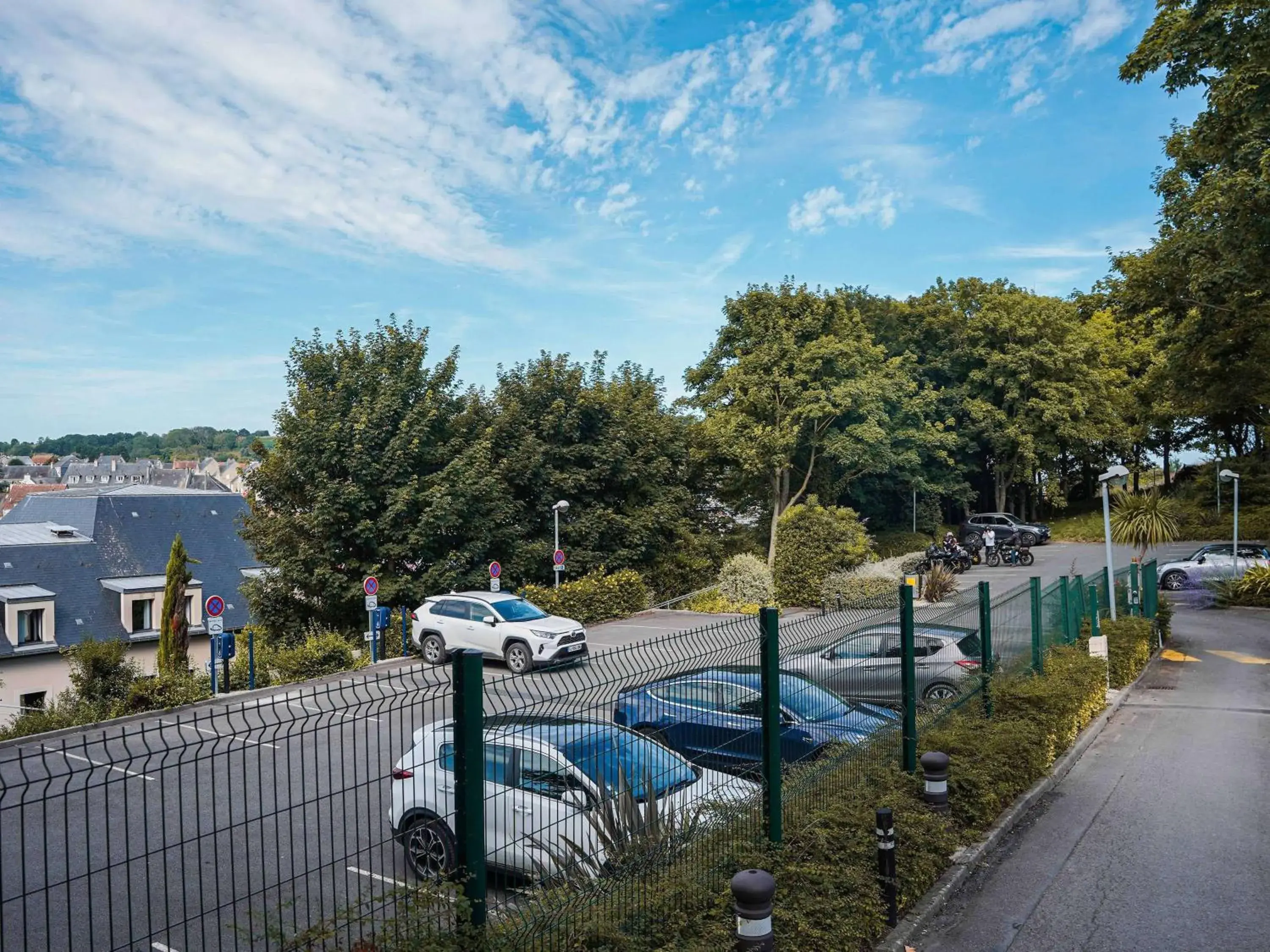 Property building in ibis Bayeux Port En Bessin Property building in ibis Bayeux Port En Bessin