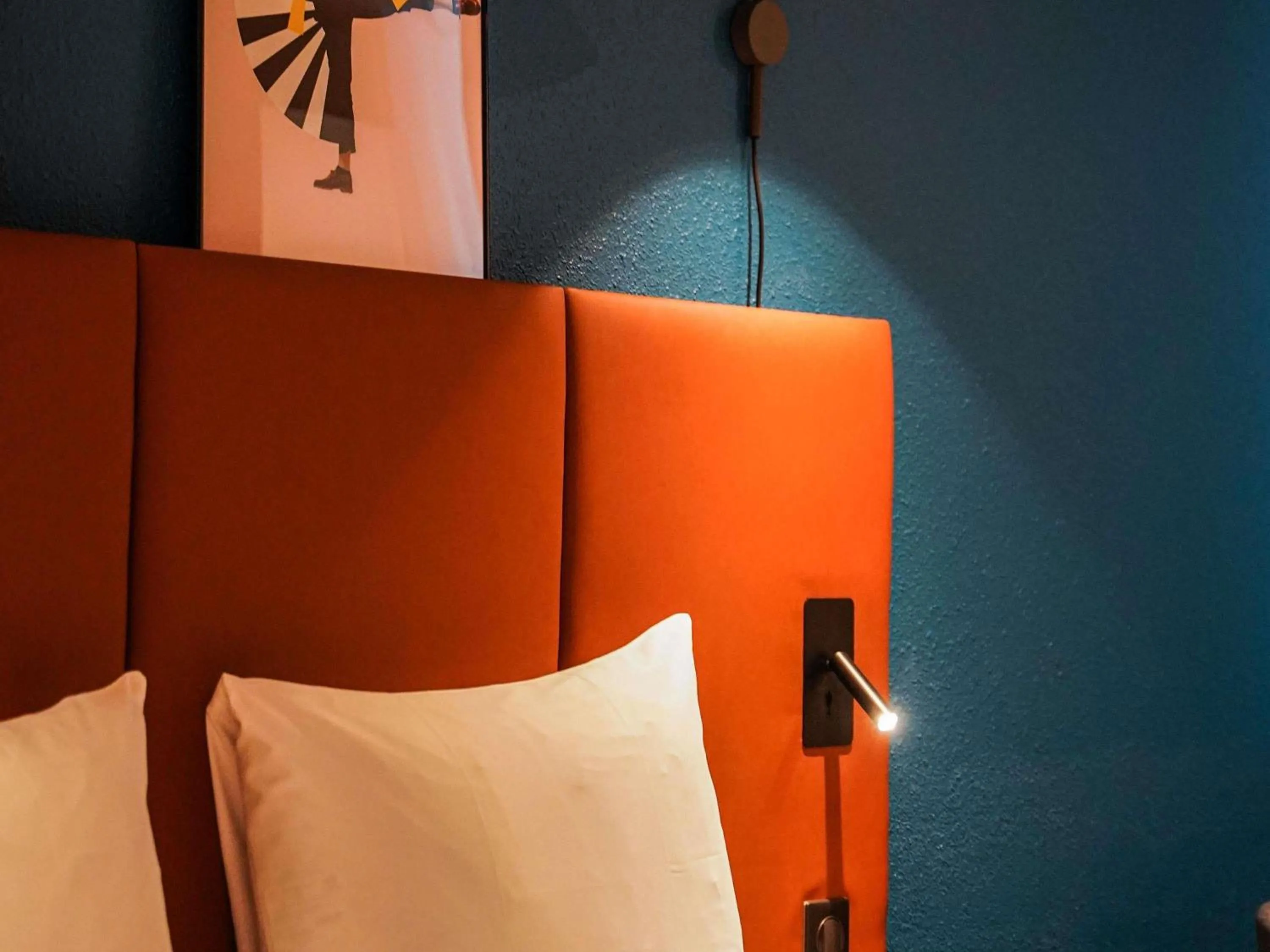 Bedroom, Bed in ibis Bayeux Port En Bessin