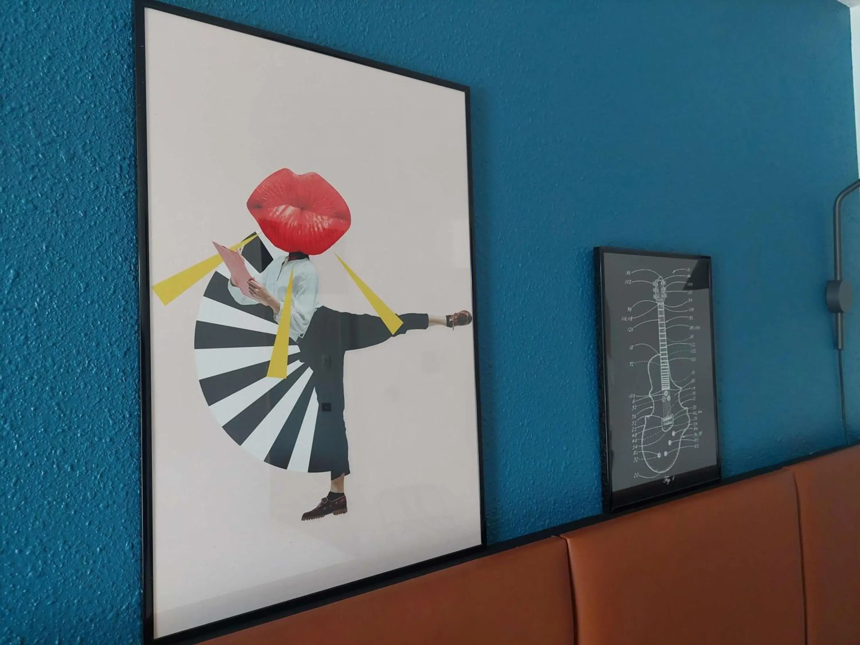 Double Room with Single Sofa Bed in ibis Bayeux Port En Bessin Double Room with Single Sofa Bed in ibis Bayeux Port En Bessin