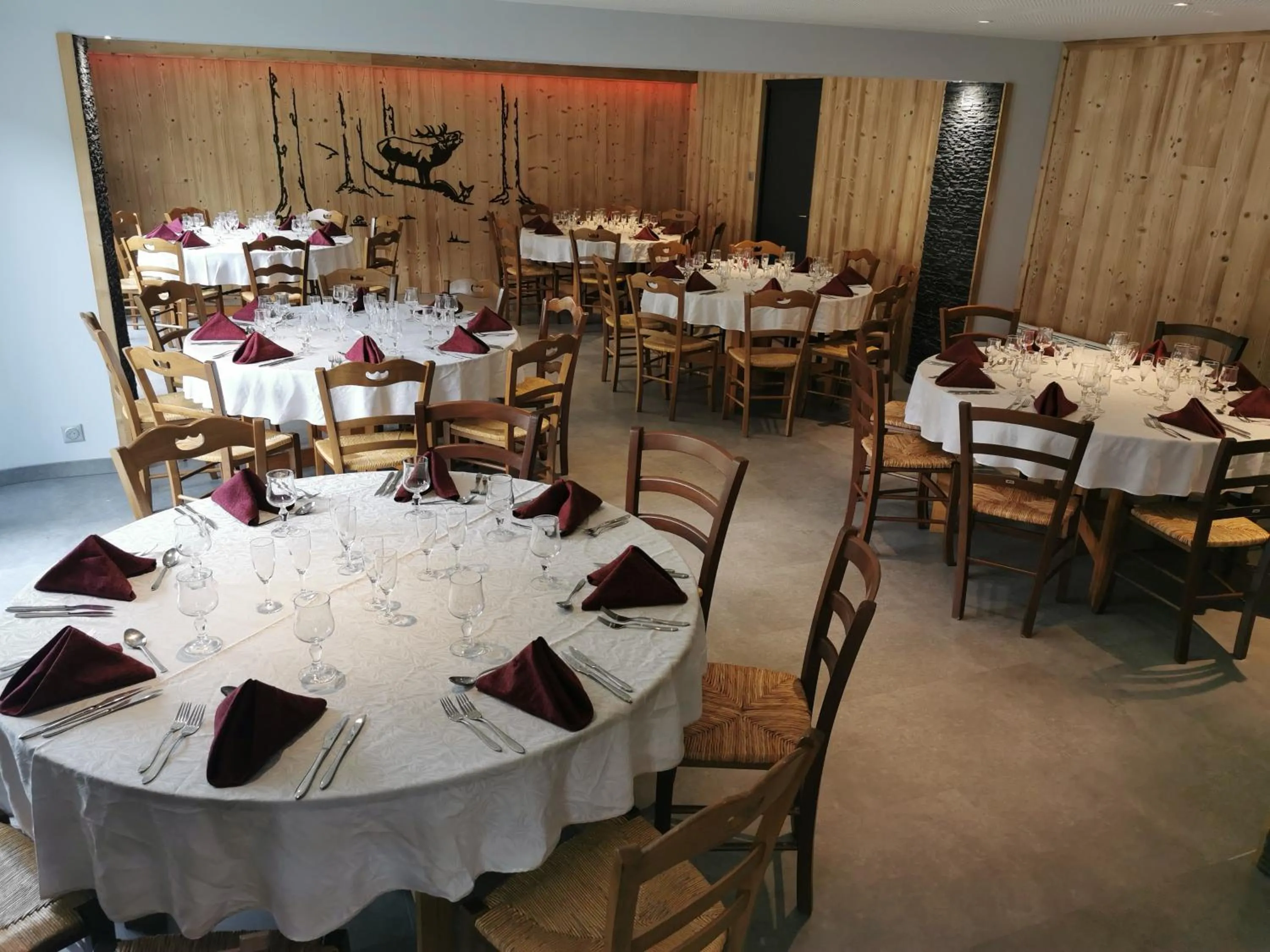 Banquet/Function facilities in Hotel Restaurant Du Haut Du Roc