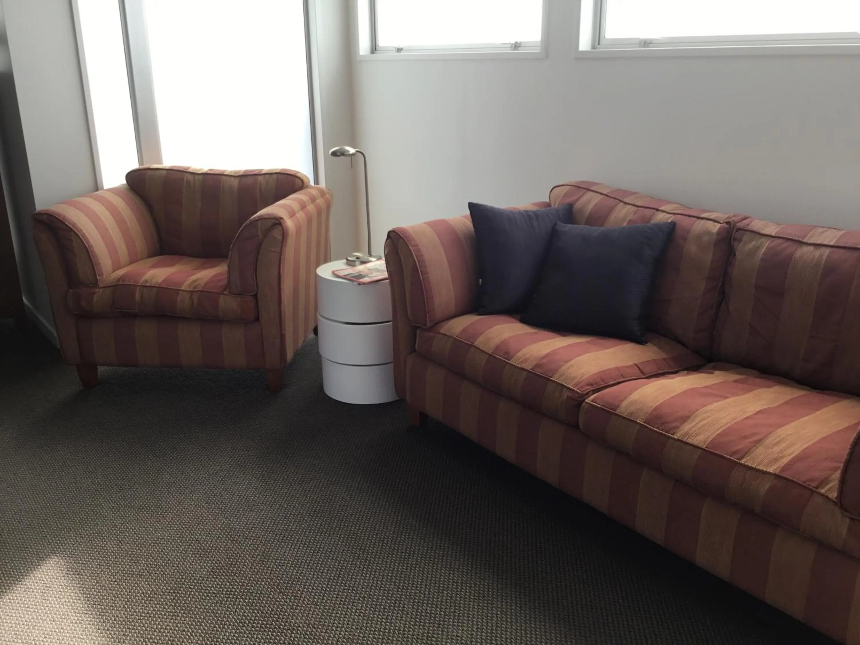 Seating area in Refreshstay