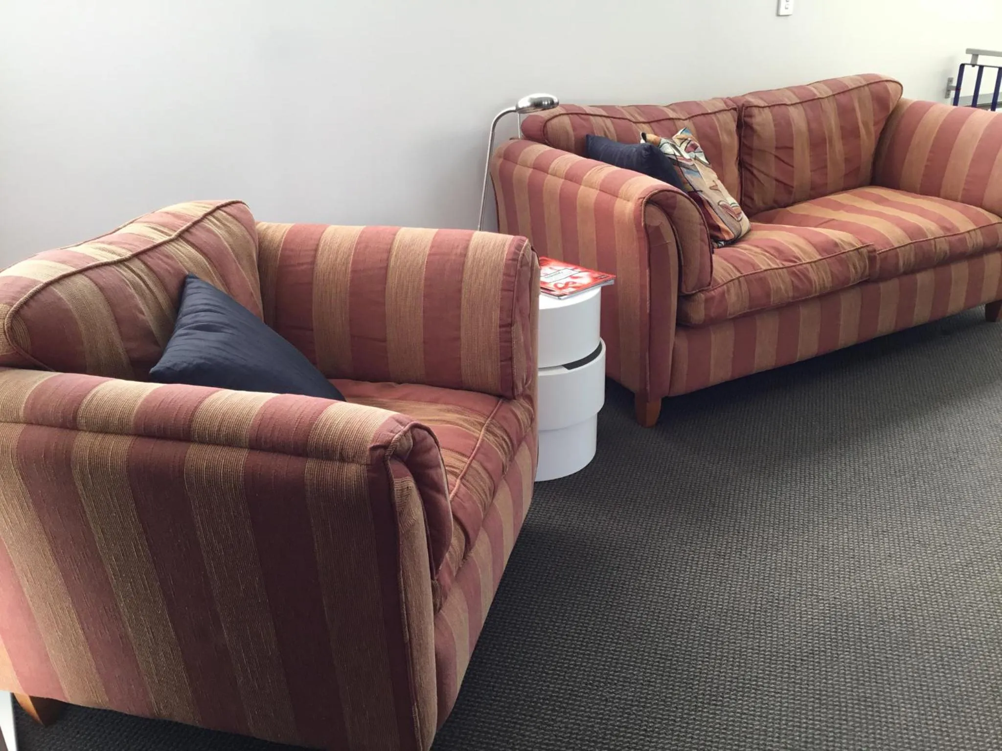 Seating area in Refreshstay