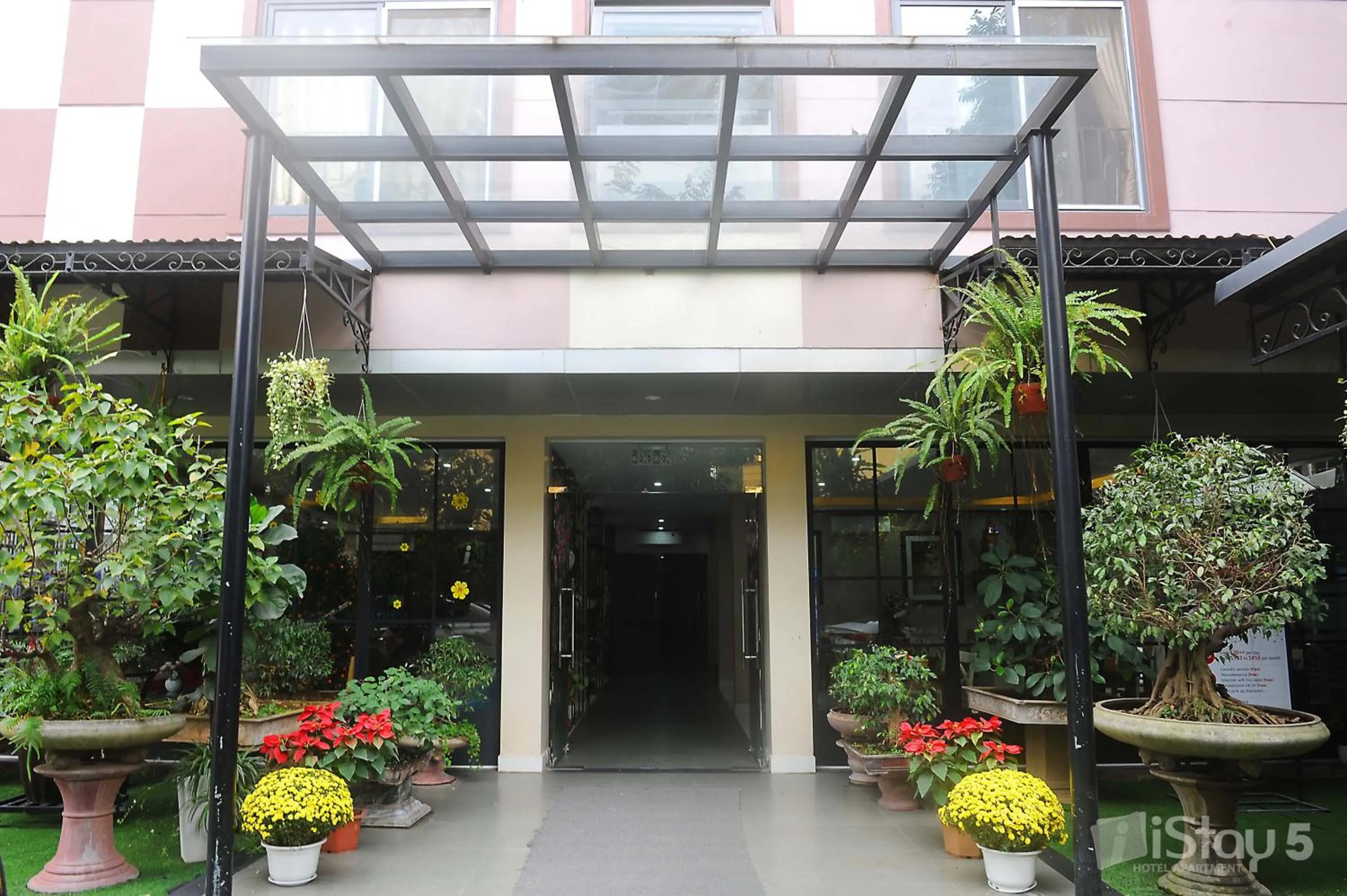 Property building in ISTAY Hotel Apartment 5