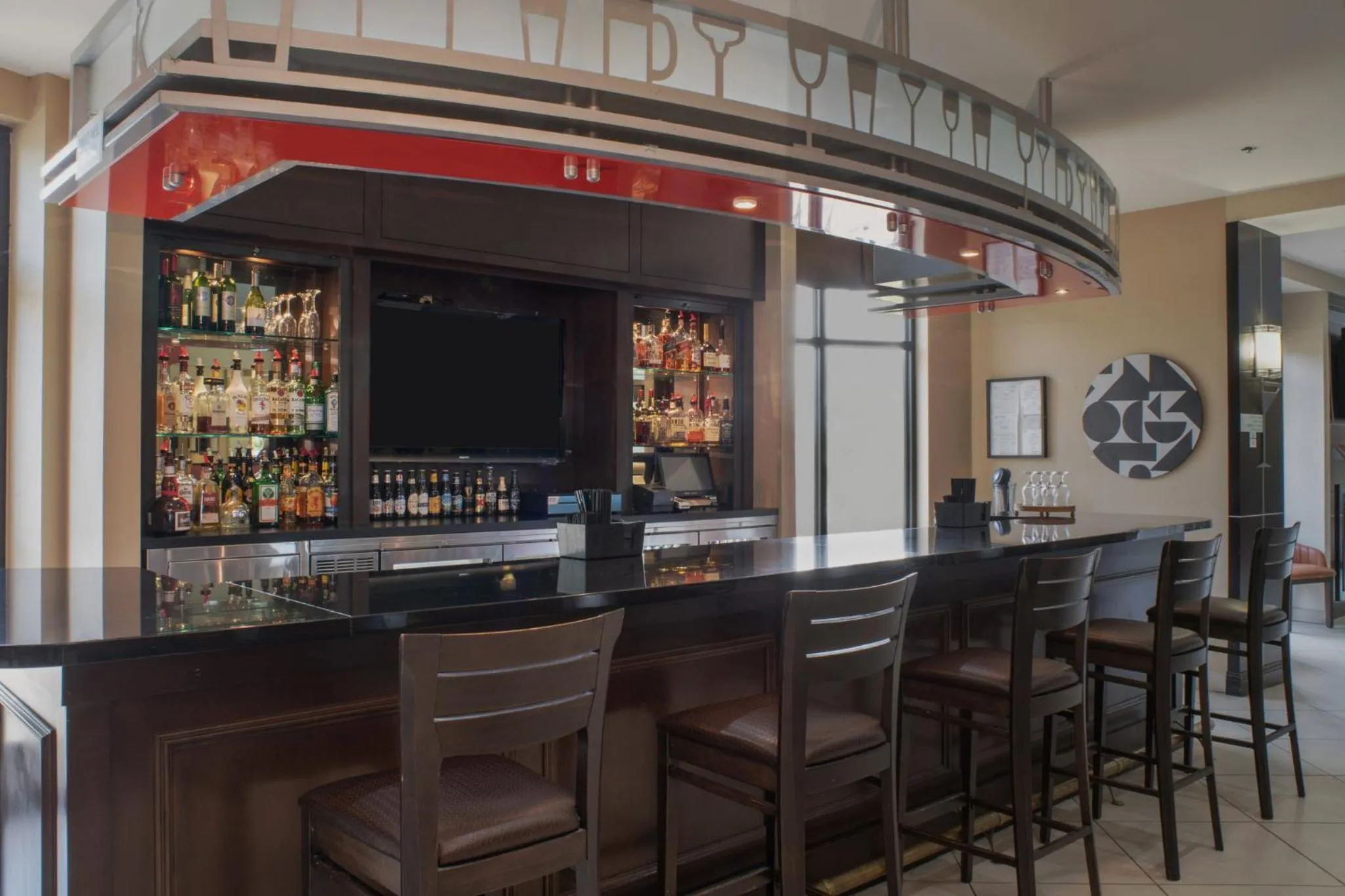 Lounge or bar in Holiday Inn Oklahoma City Airport by IHG