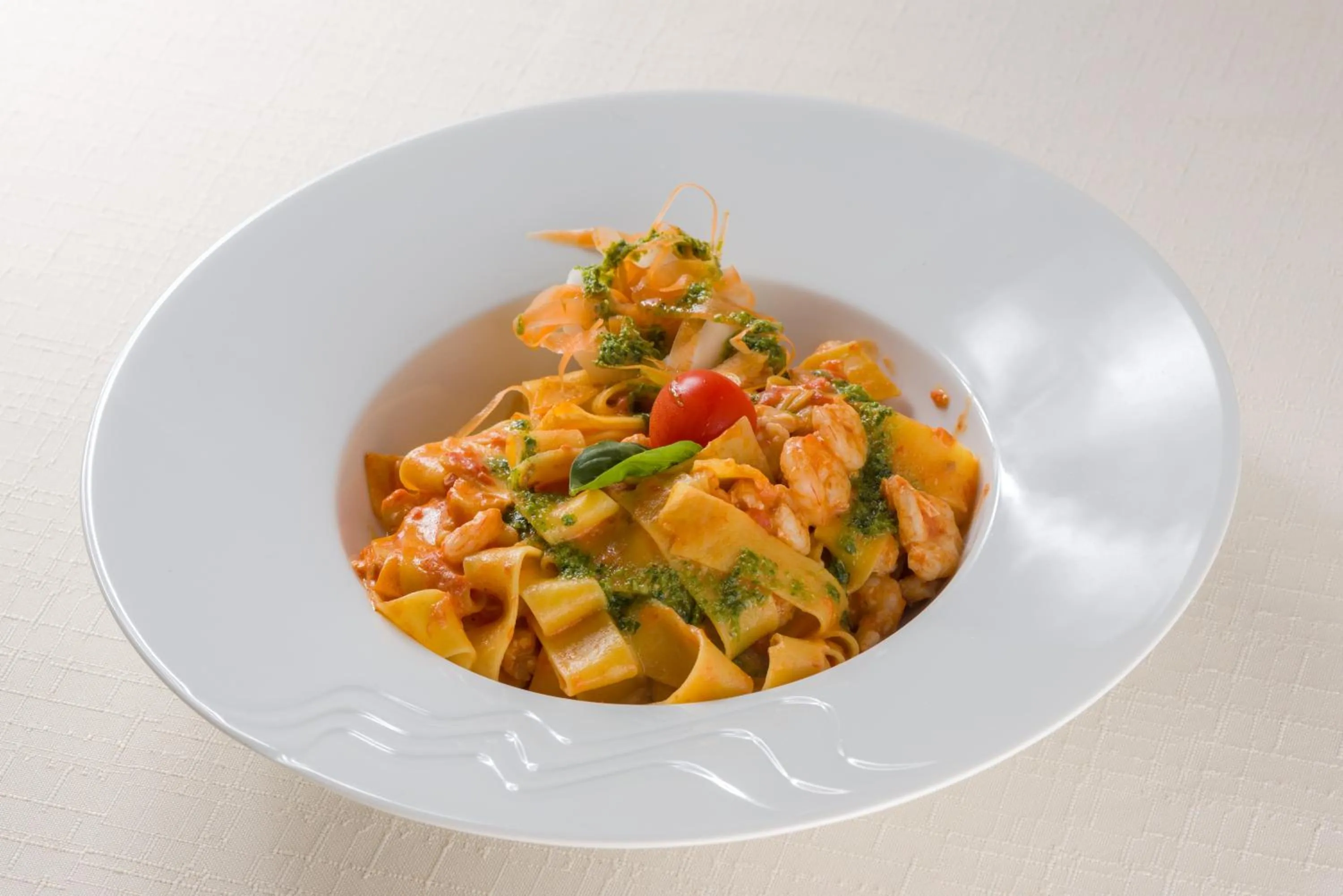 Restaurant/places to eat in Hotel Fortuna