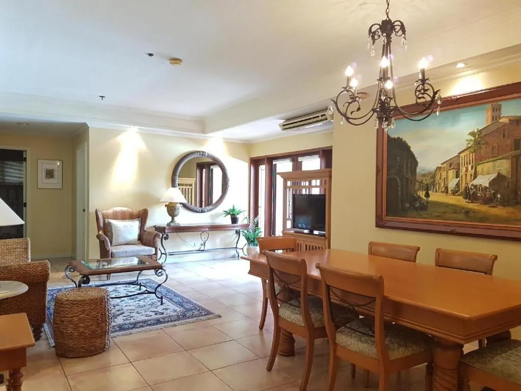 Communal lounge/ TV room in Sophia Suites Residence Hotel