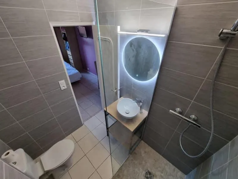 Bathroom in Hôtel Le Gambetta