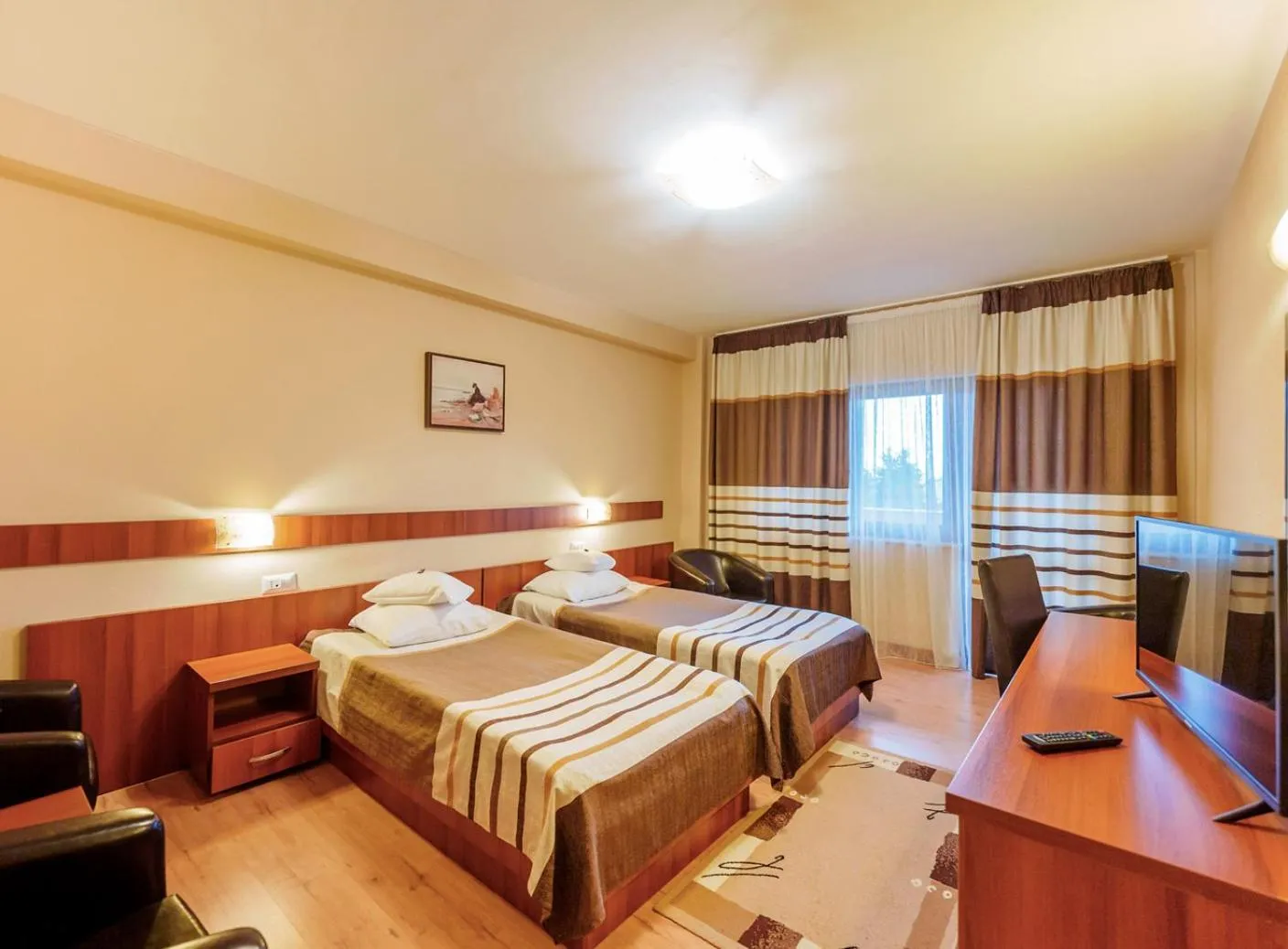Twin Room with Balcony in Hotel Crisana Arad
