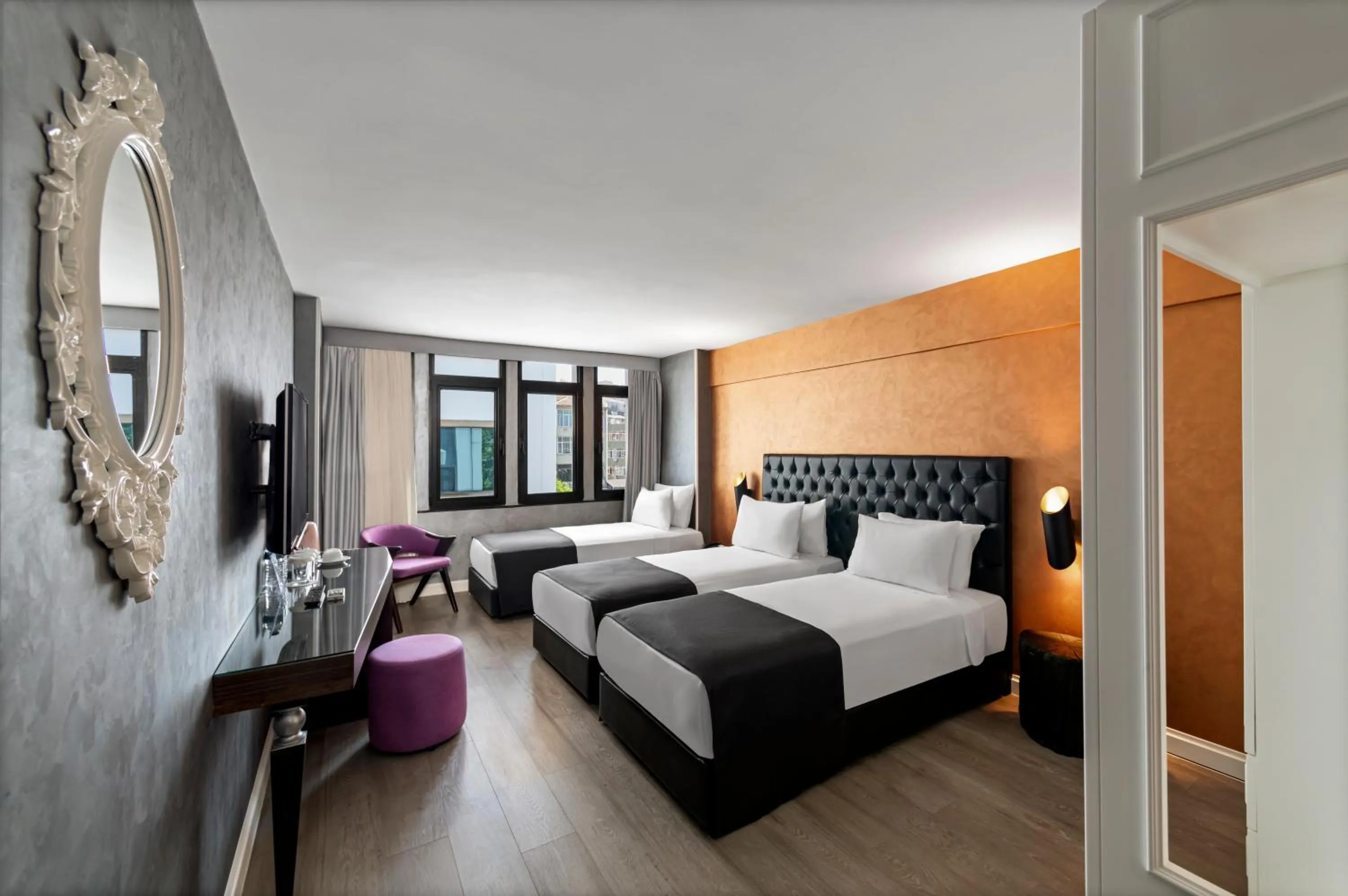 Bed in Istanbul Golden City Hotel